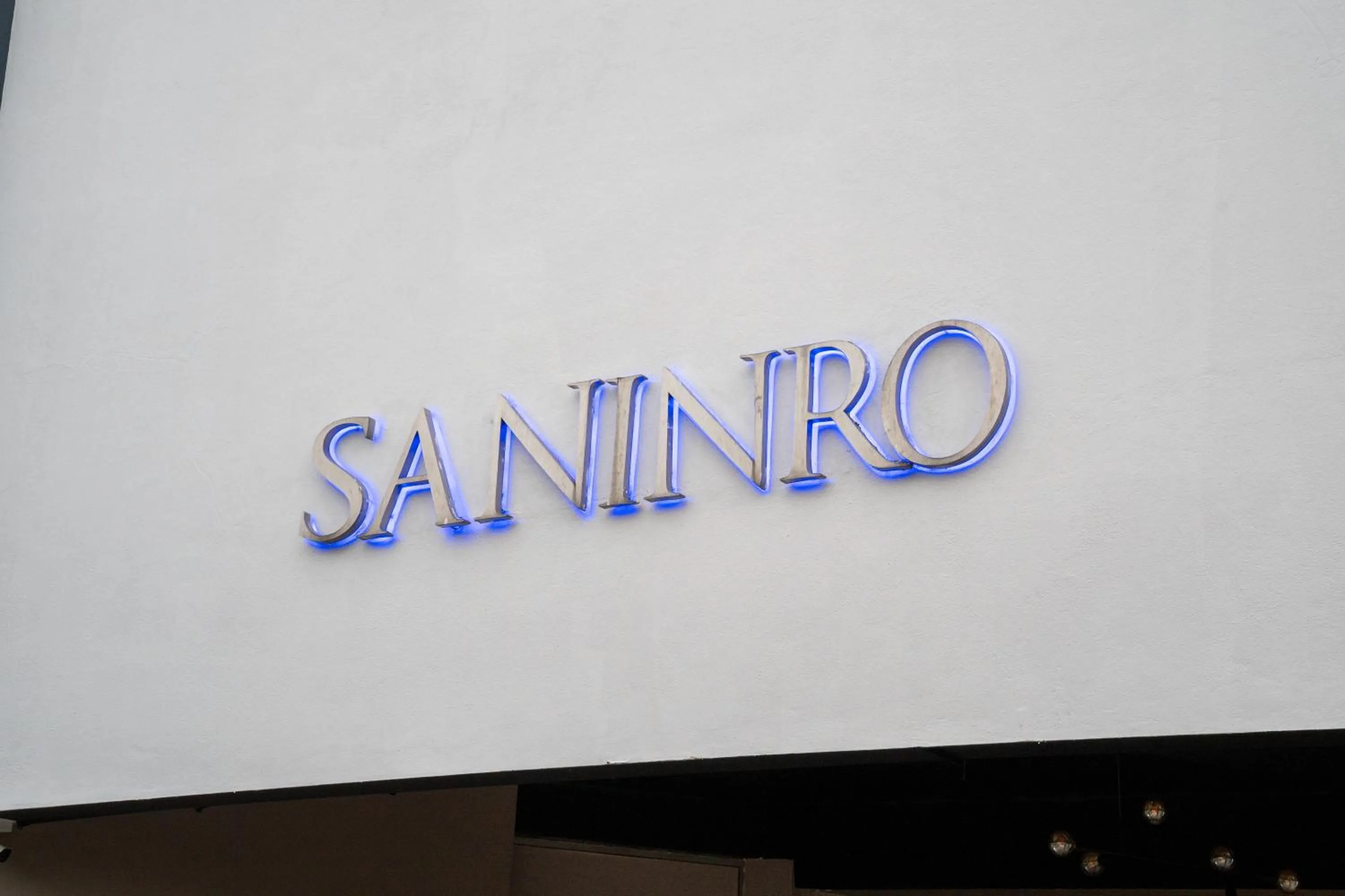 Logo/Certificate/Sign in Saninro Hotel - Ragama