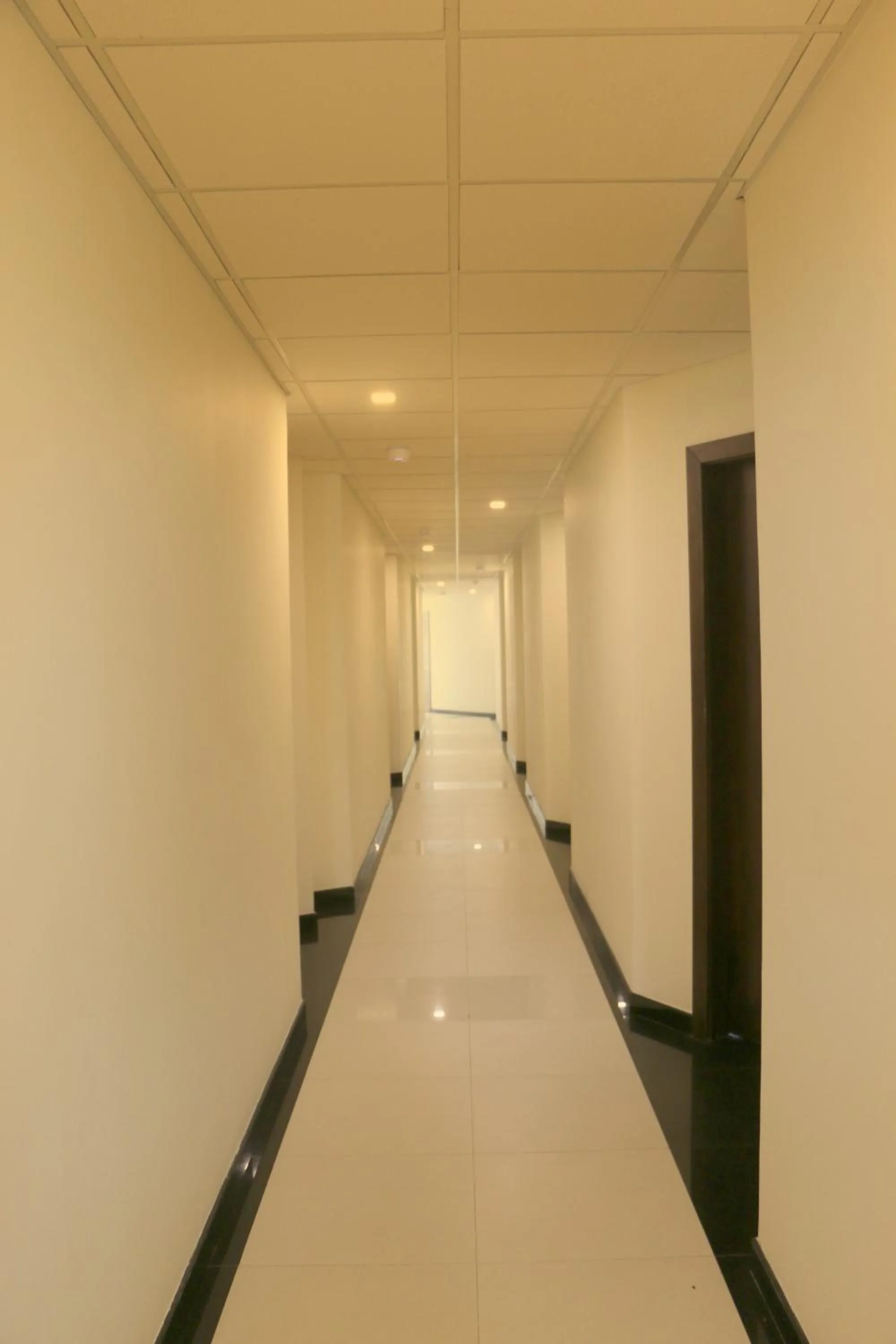 Property building in Saninro Hotel - Ragama