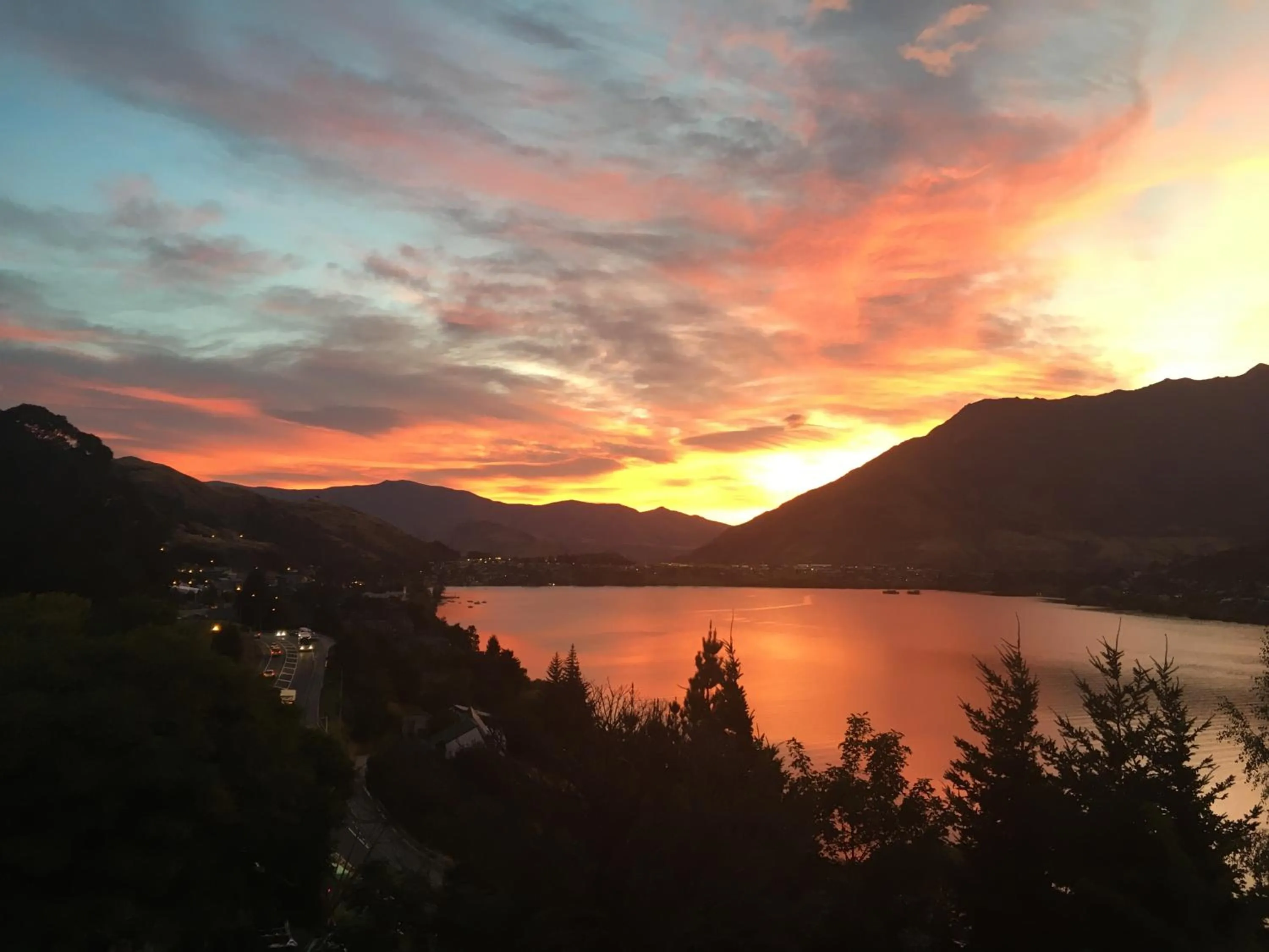 Mountain view in Breakfast at Tiffanys