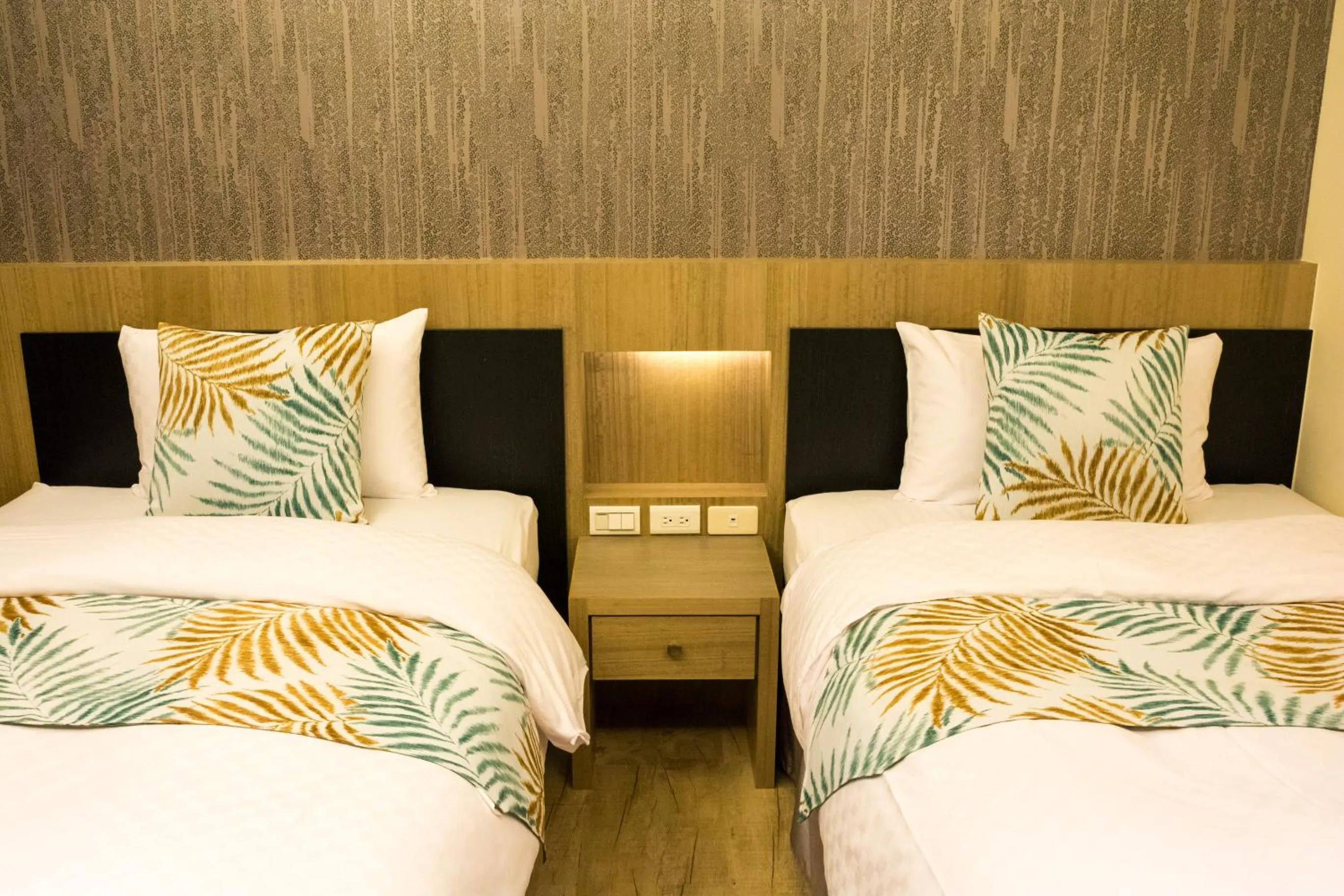 bunk bed, Bed in W Hostel