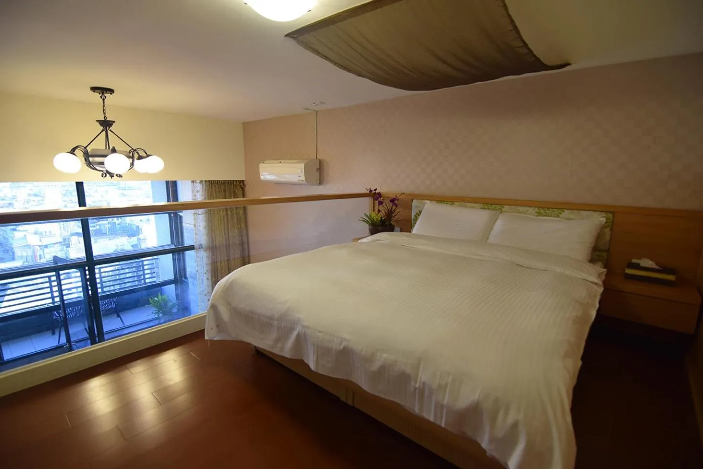 Bed in No. 21 Jiaoxi Hot Spring Homestay