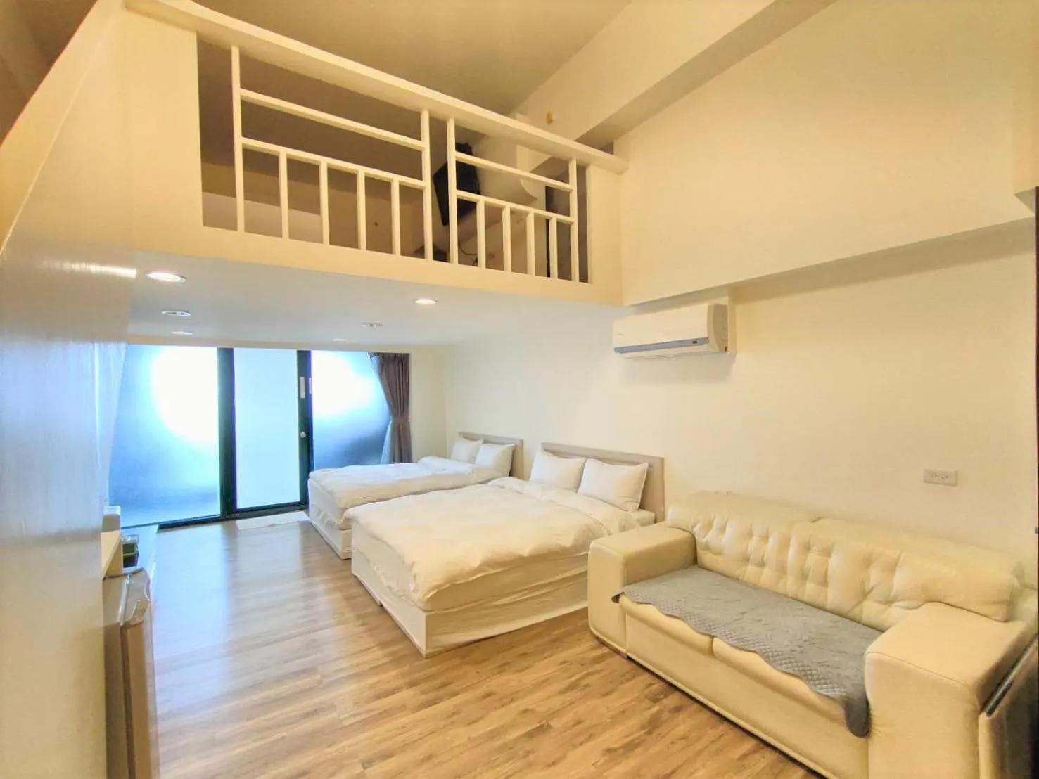 Bed in No. 21 Jiaoxi Hot Spring Homestay