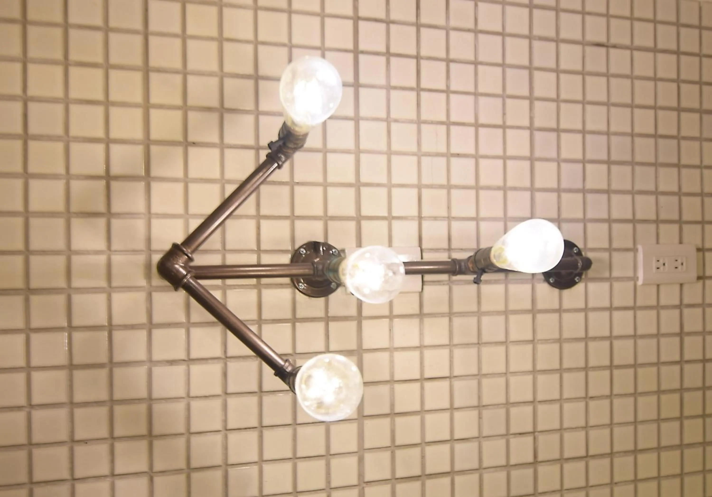 No. 21 Jiaoxi Hot Spring Homestay