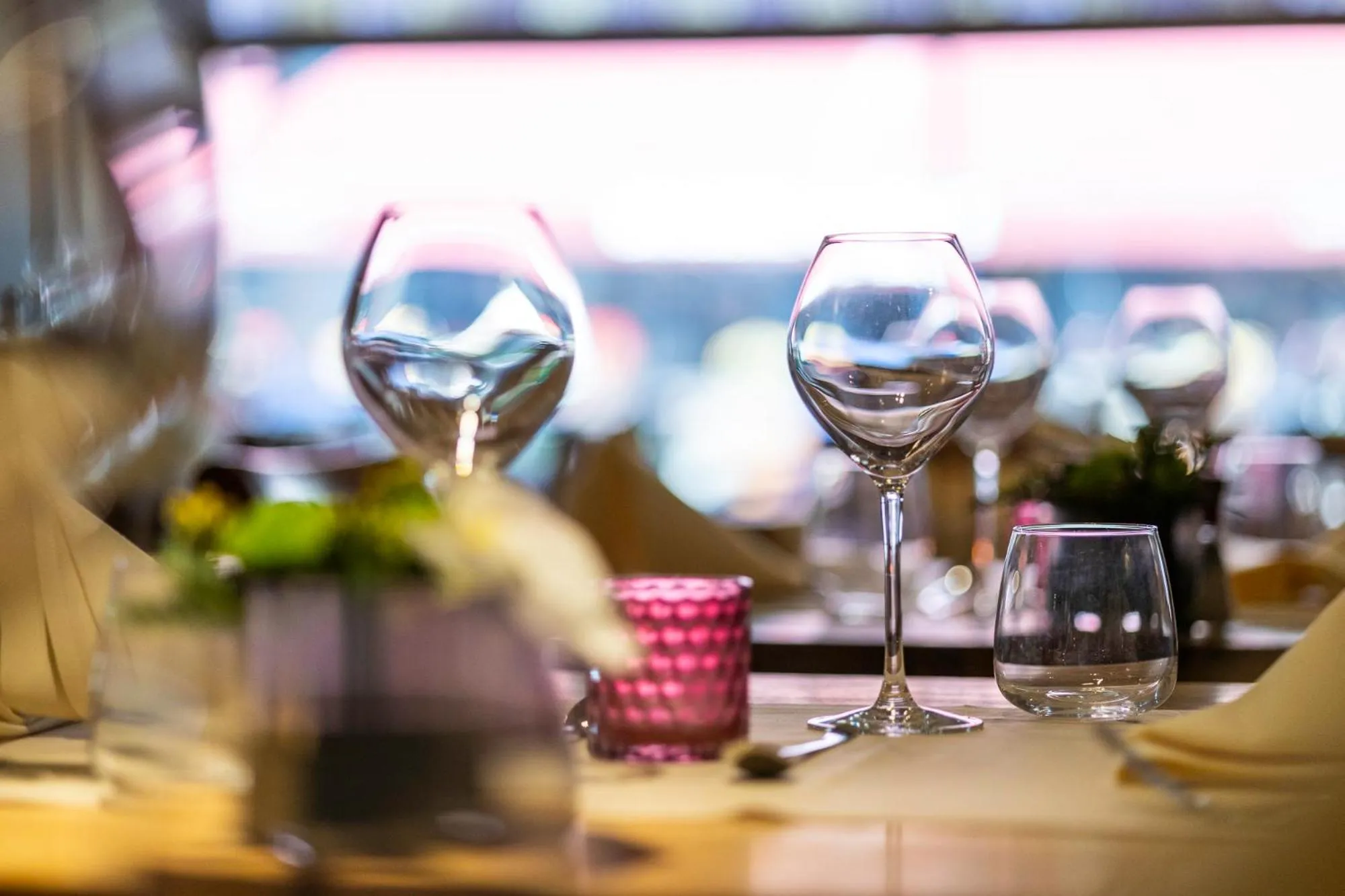 Restaurant/places to eat in Hotel du Commerce