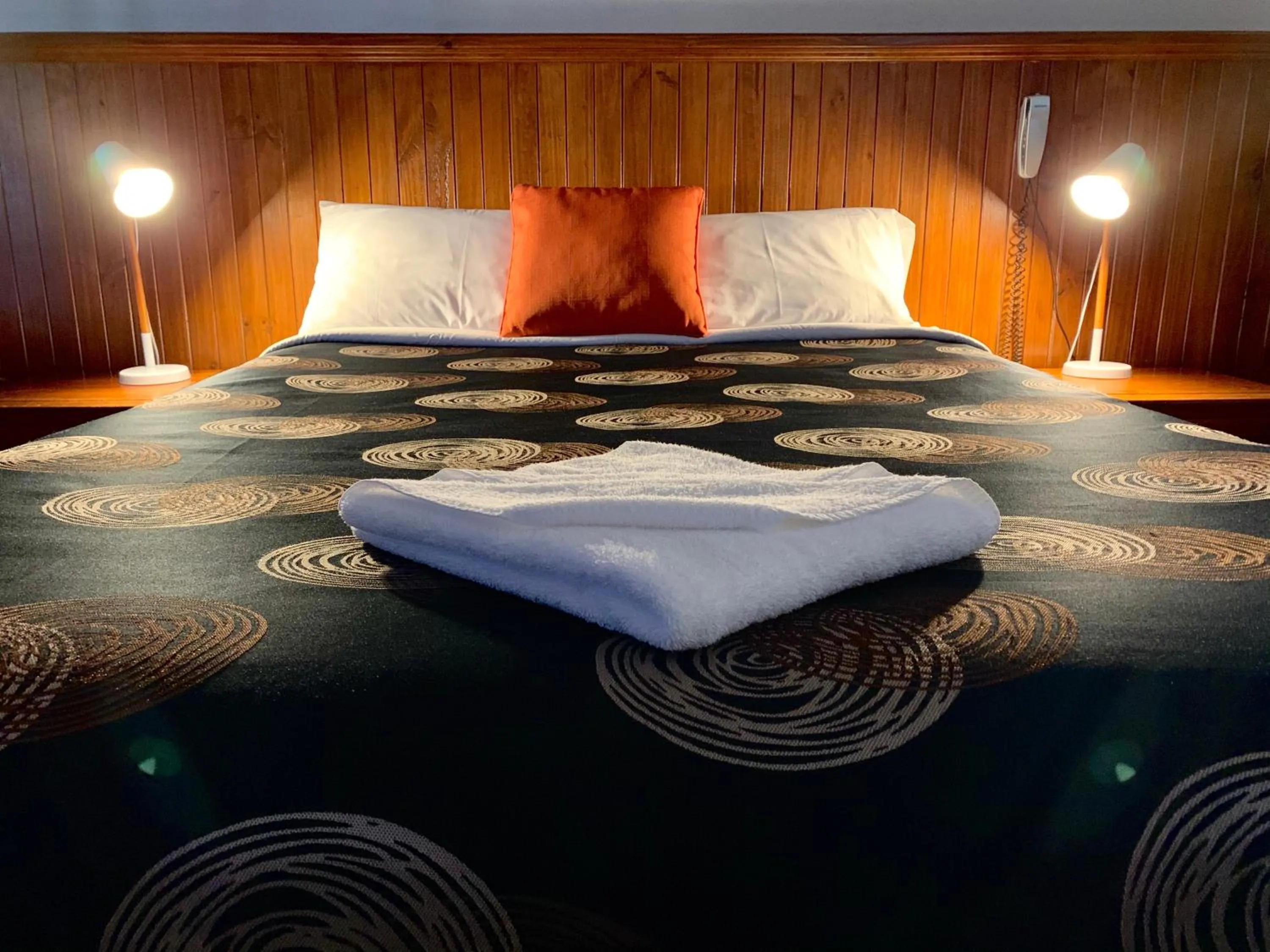 Bed in Central Motel Mildura