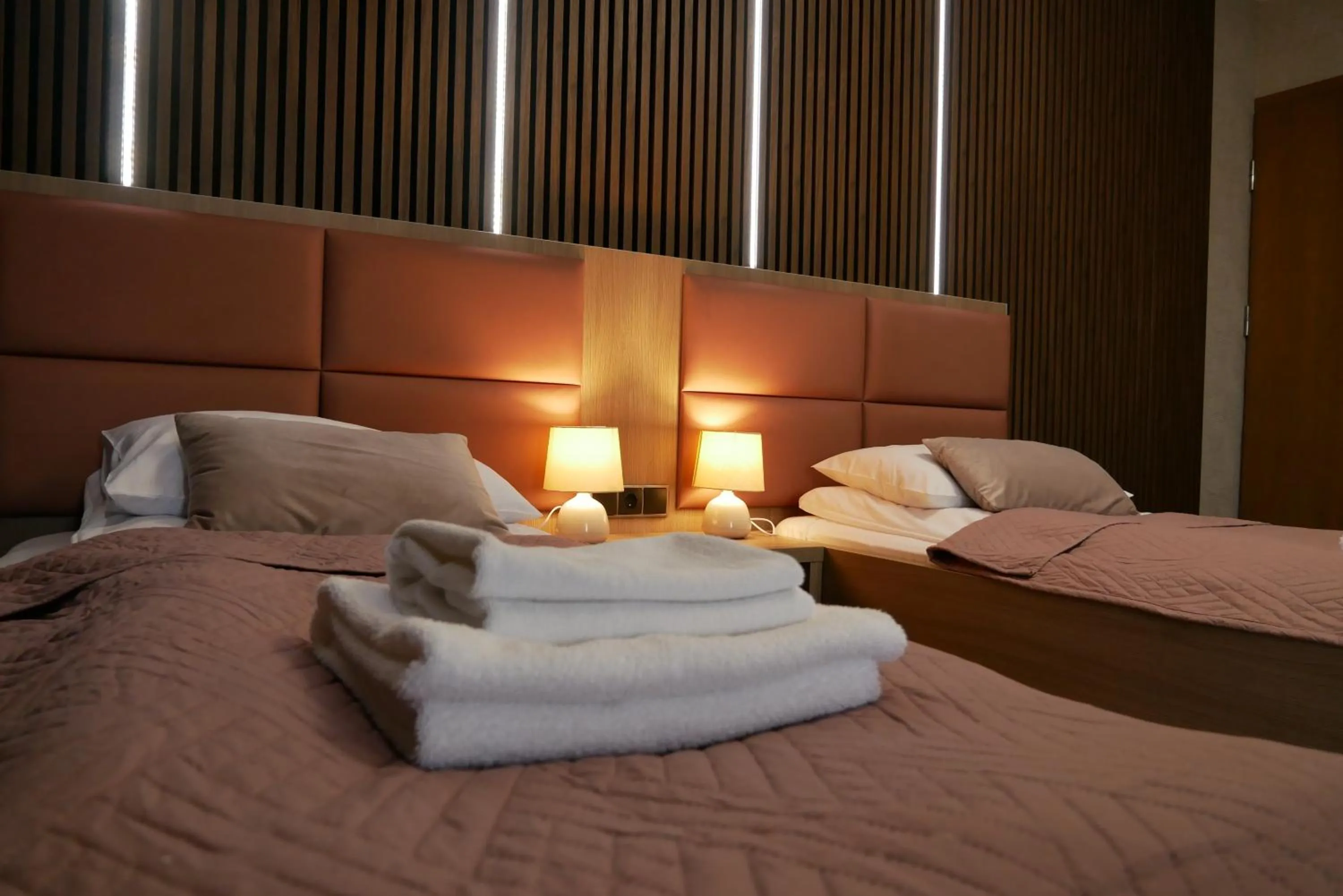 Photo of the whole room, Bed in Hotel Oskar Business & Spa