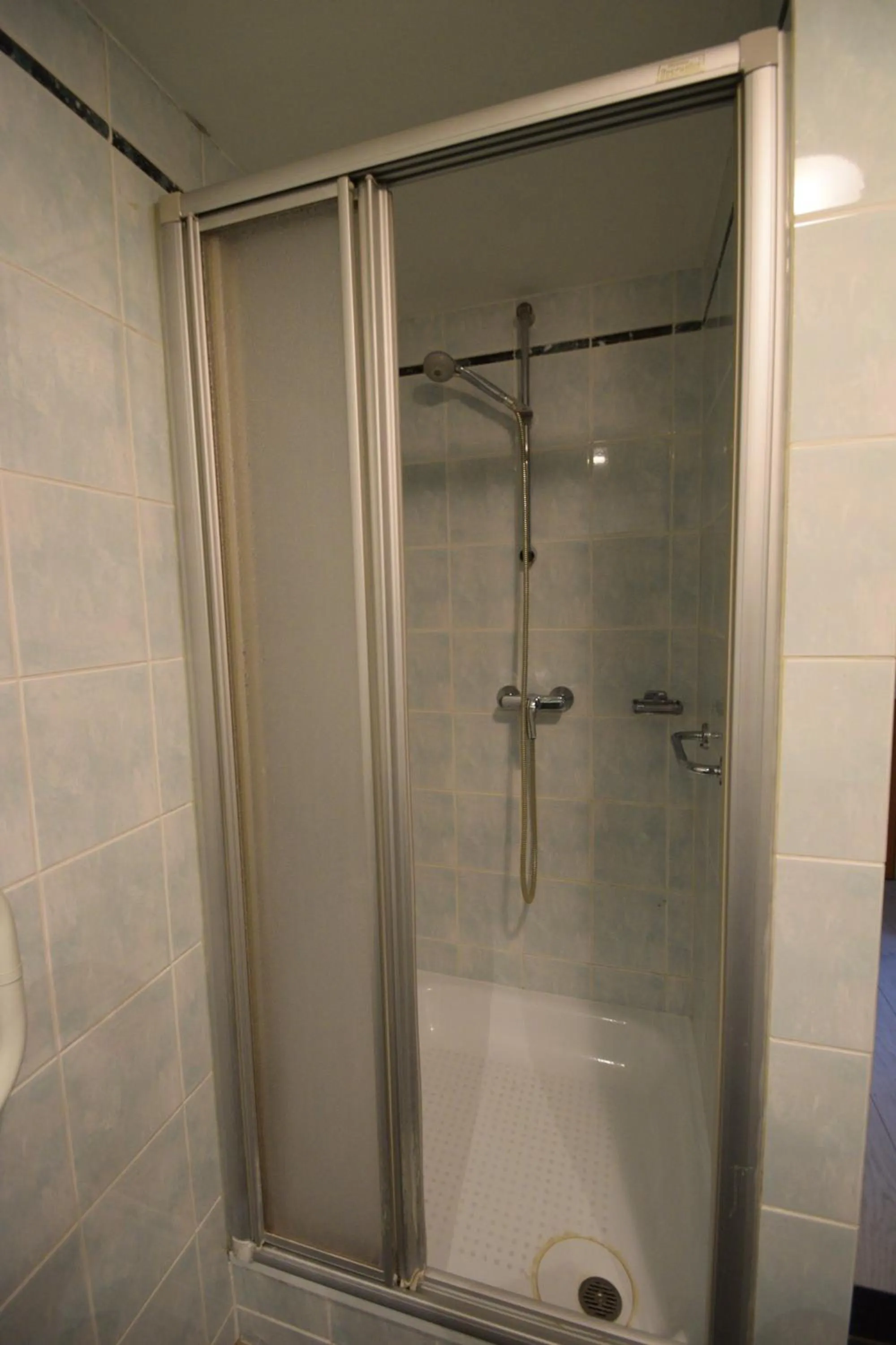 Bathroom in Sleep & Go Brussels Expo Hotel