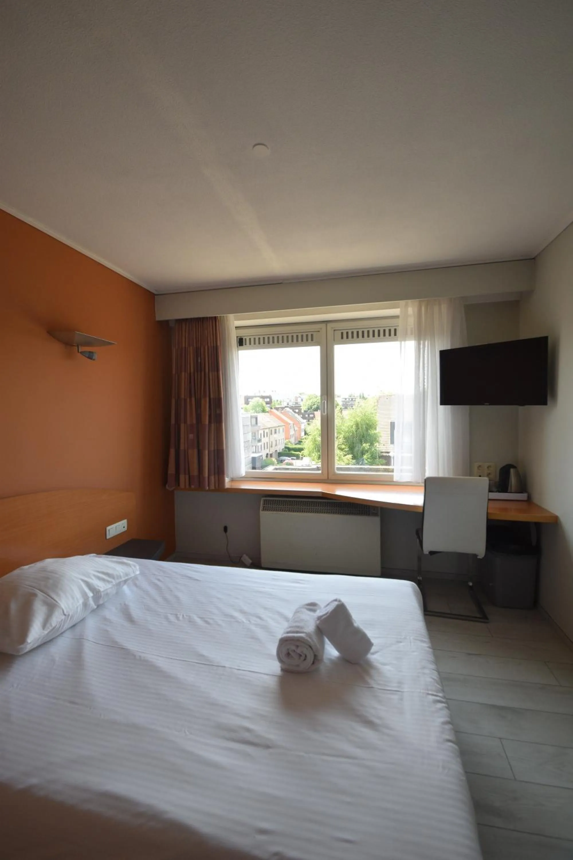 Bed in Sleep & Go Brussels Expo Hotel