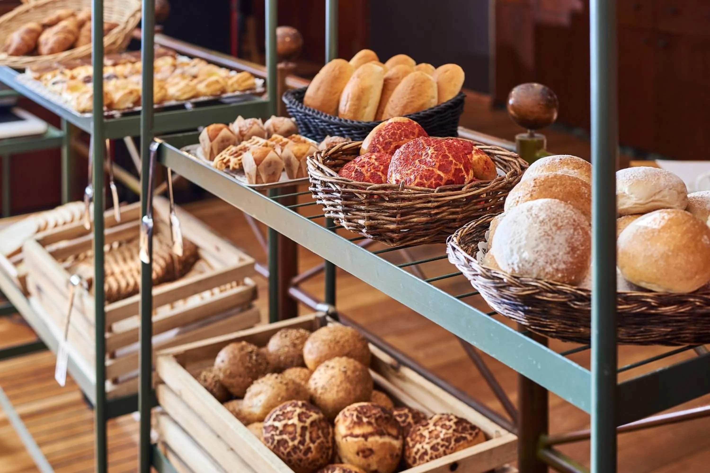 Food and drinks in Theater Hotel