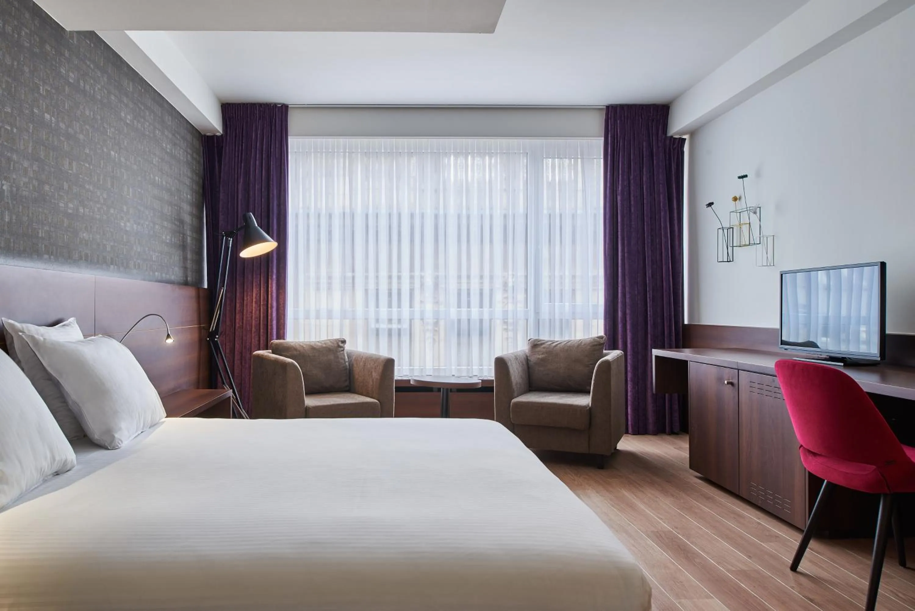 Bed in Theater Hotel