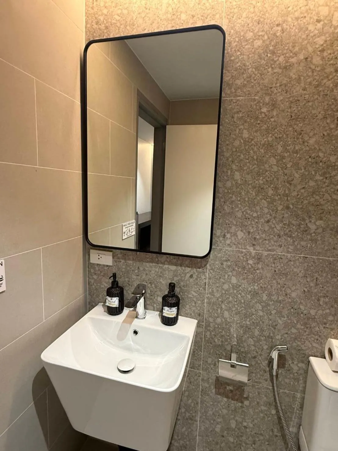 Bathroom in P168 Hostel Samui