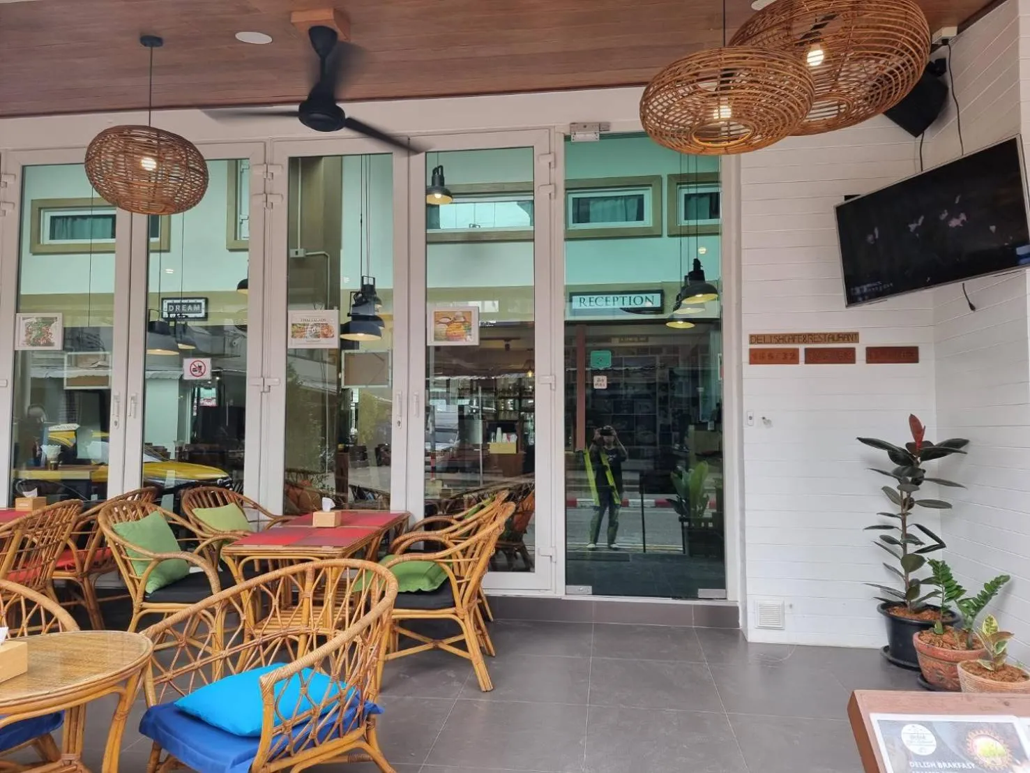 Balcony/Terrace in P168 Hostel Samui