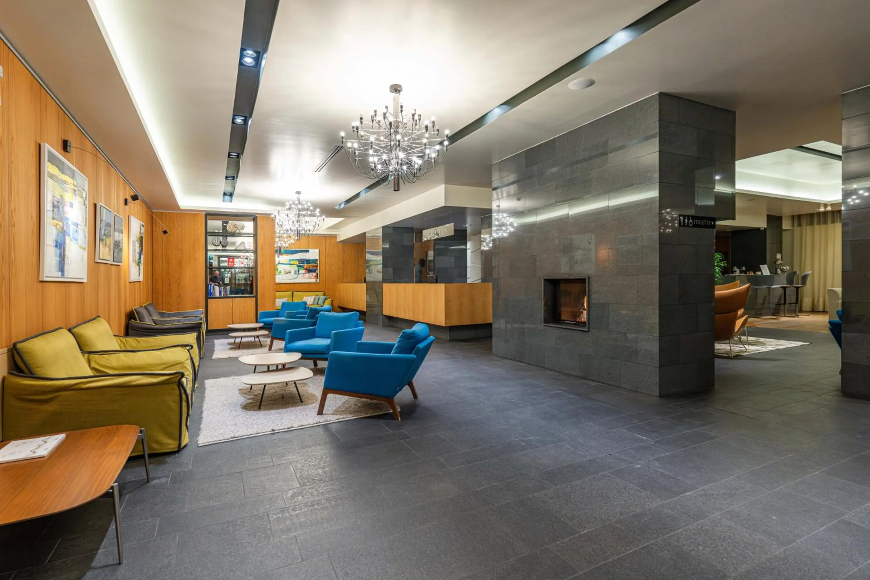 Lobby or reception in HVD Grand Hotel Suhl Business & Leisure