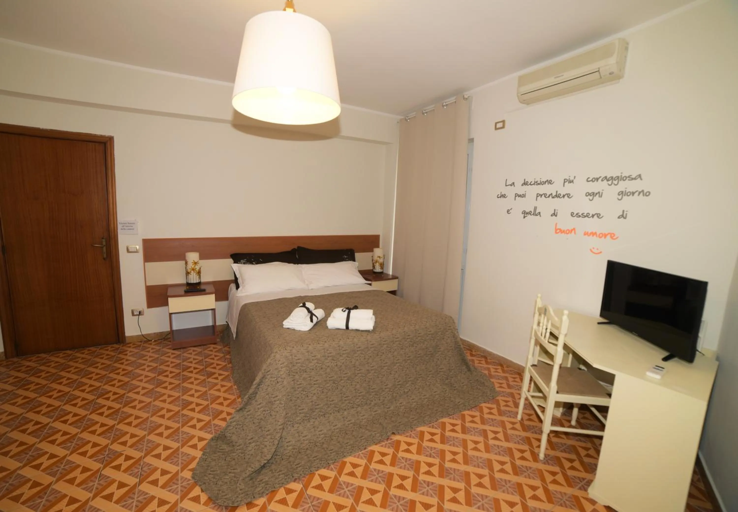 TV and multimedia, Bed in B&B Lamezia Terme
