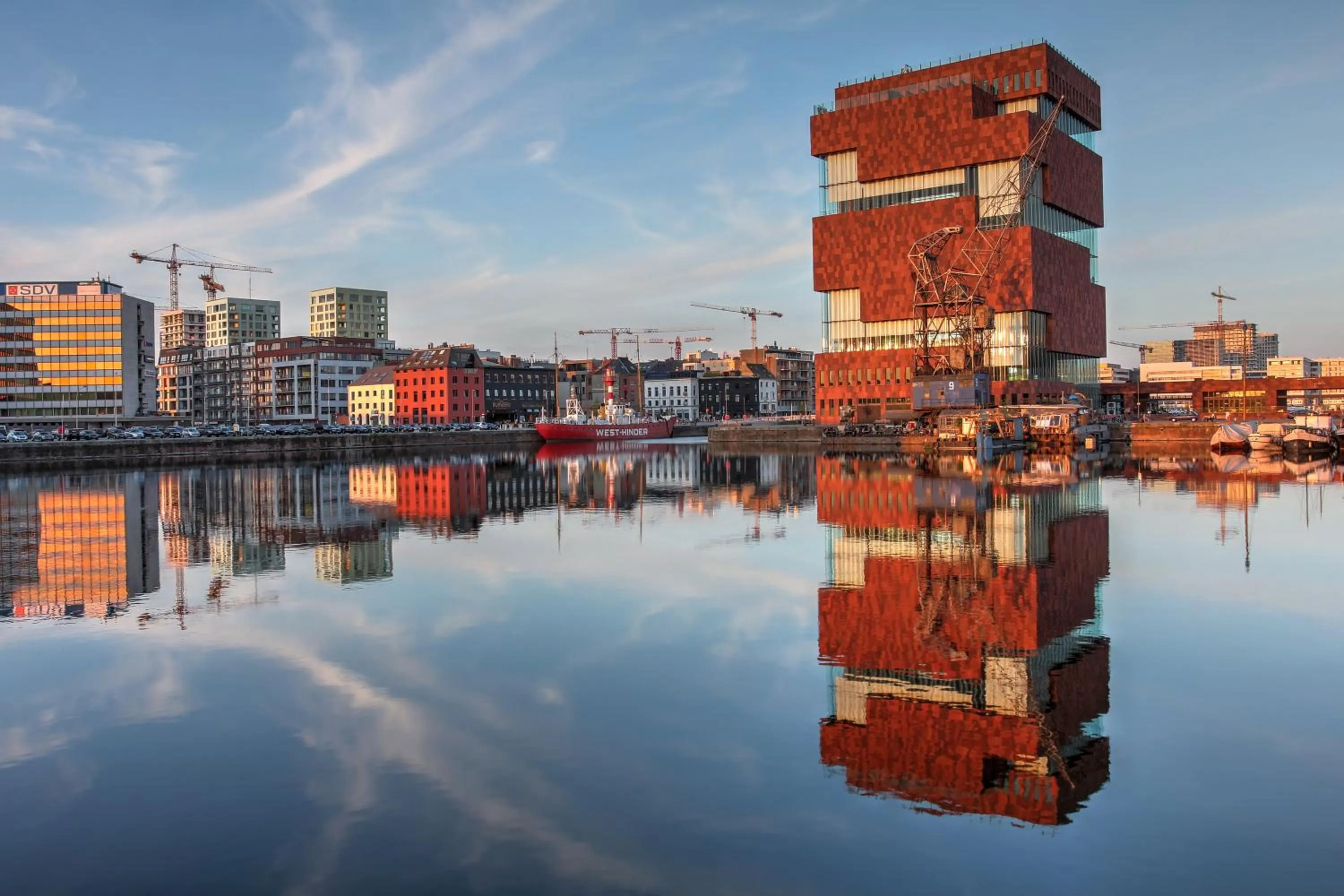Nearby landmark in PREMIER SUITES Antwerp