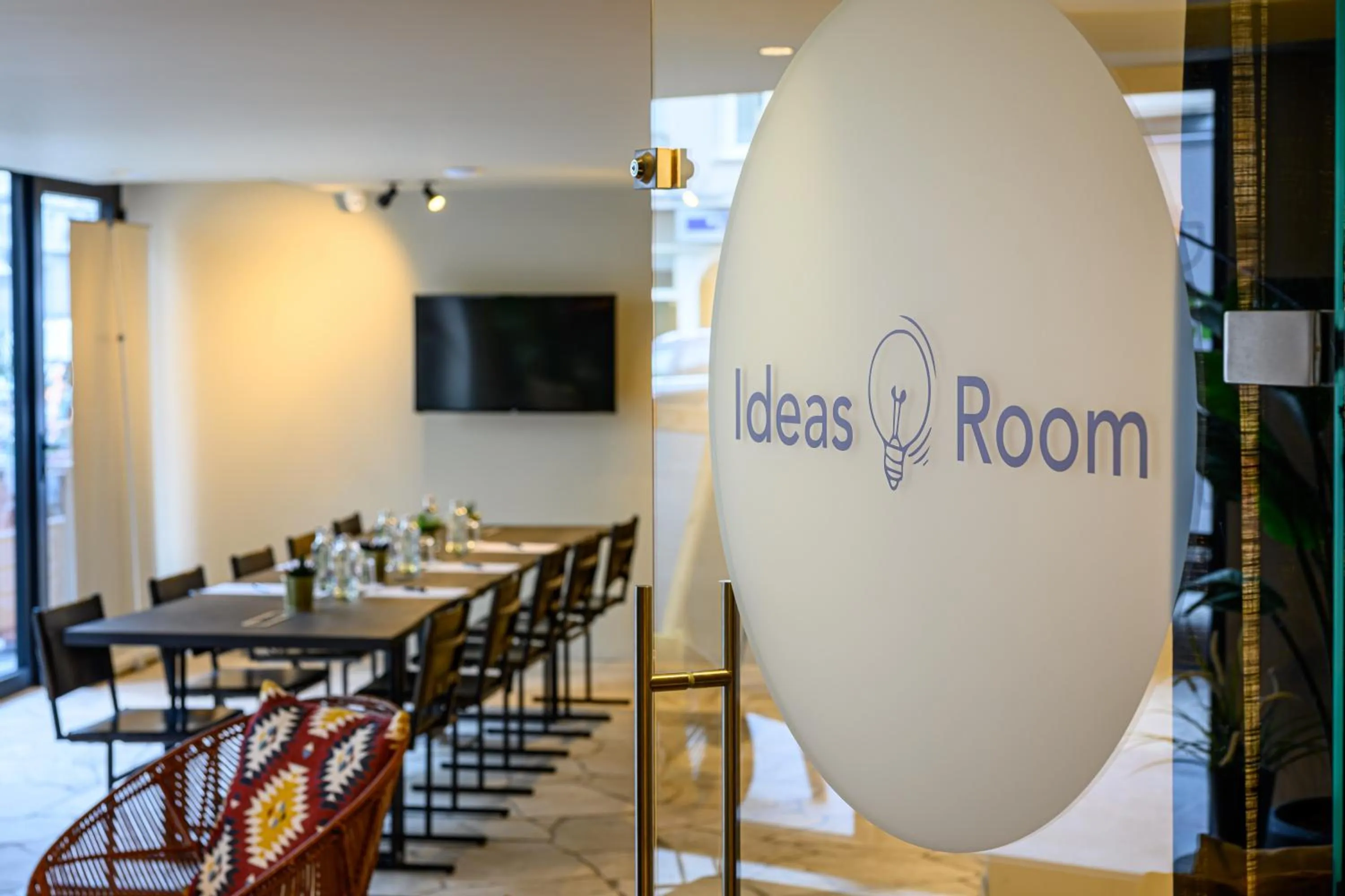 Meeting/conference room in PREMIER SUITES Antwerp