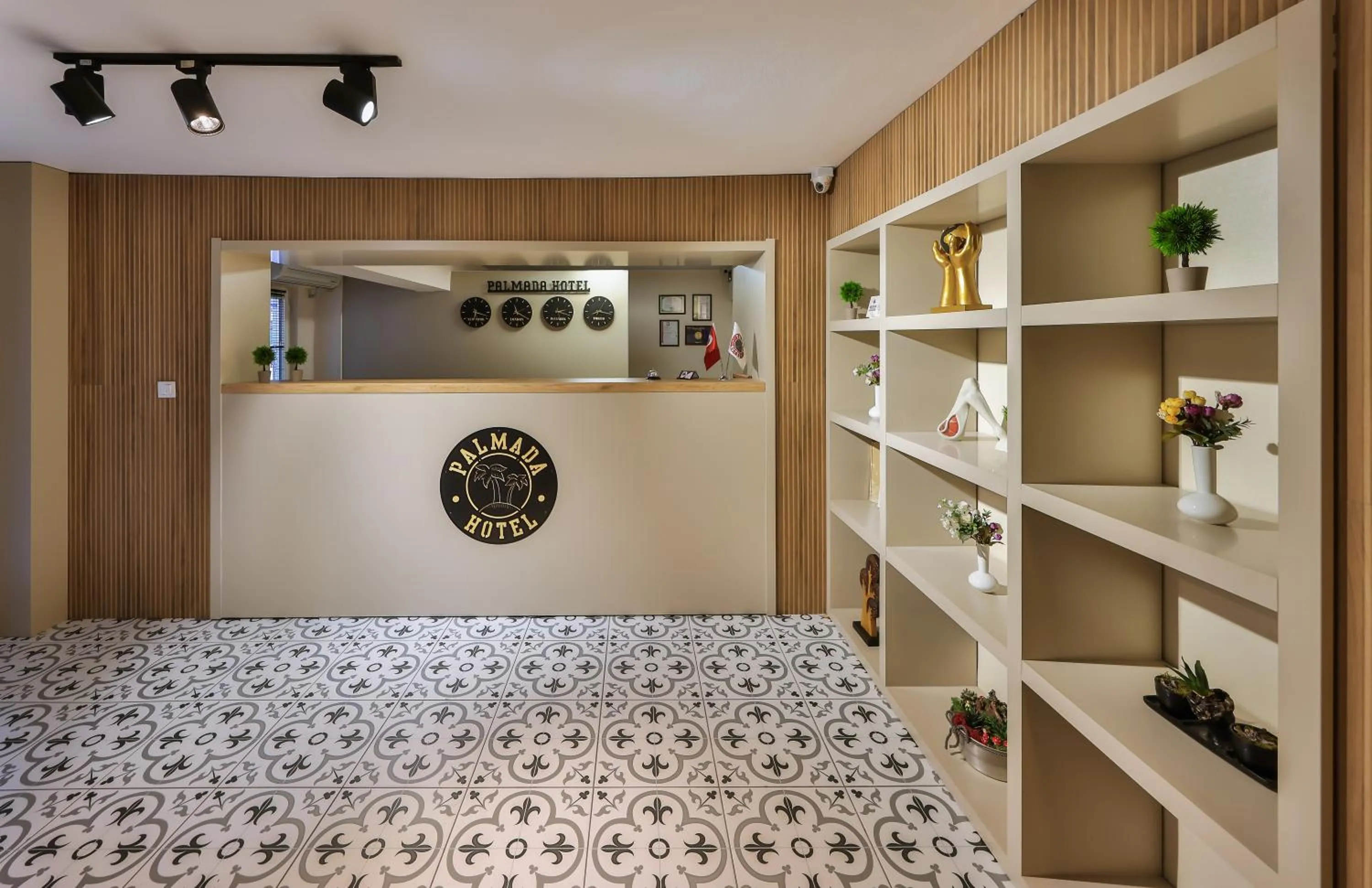 Lobby or reception in Palmada Hotel