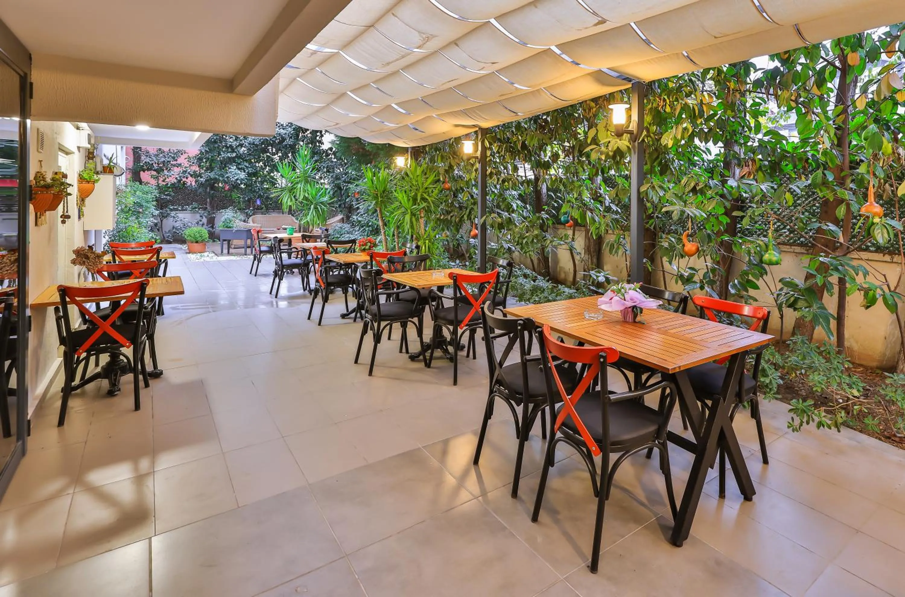 Patio in Palmada Hotel