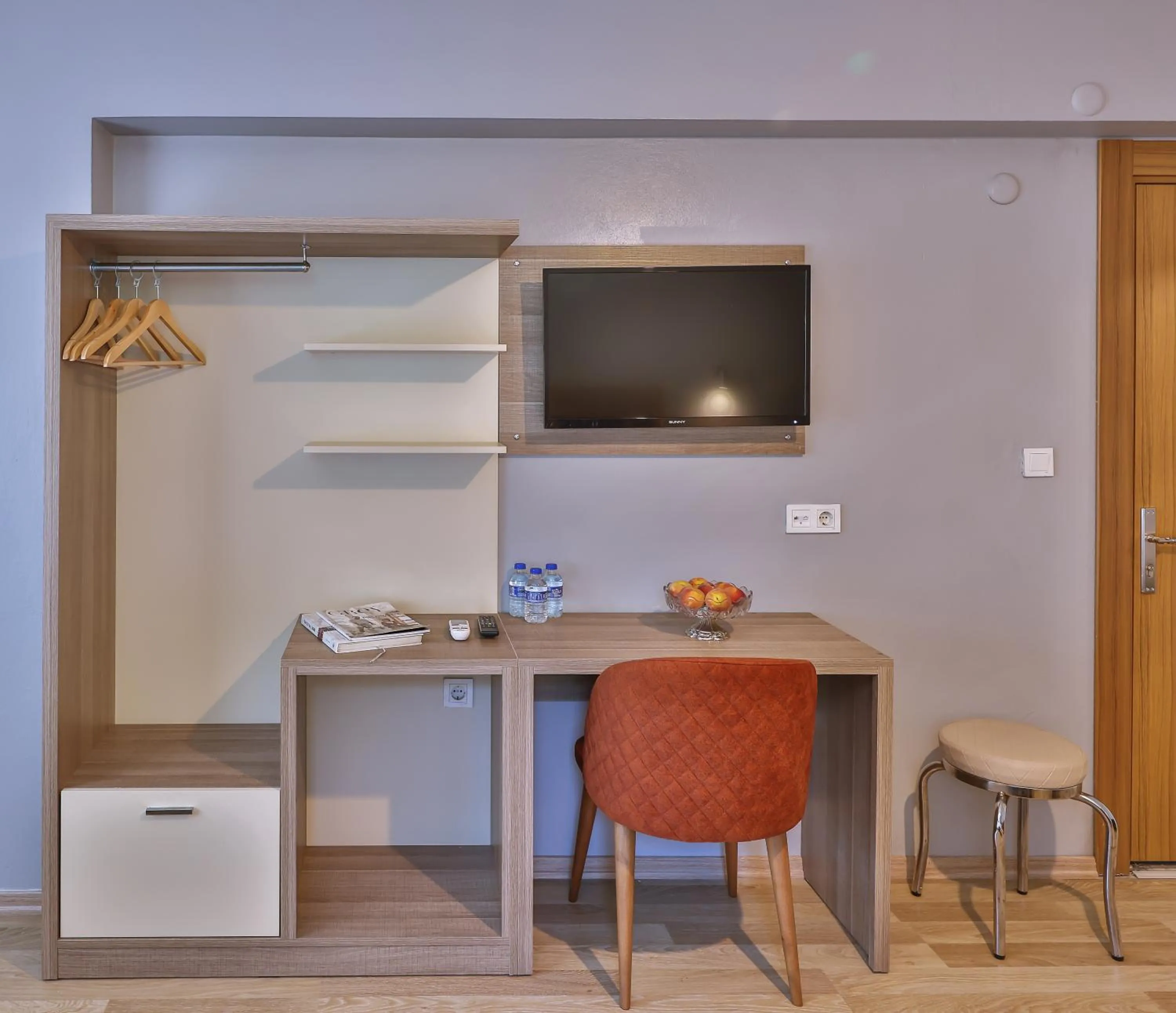 TV and multimedia in Palmada Hotel