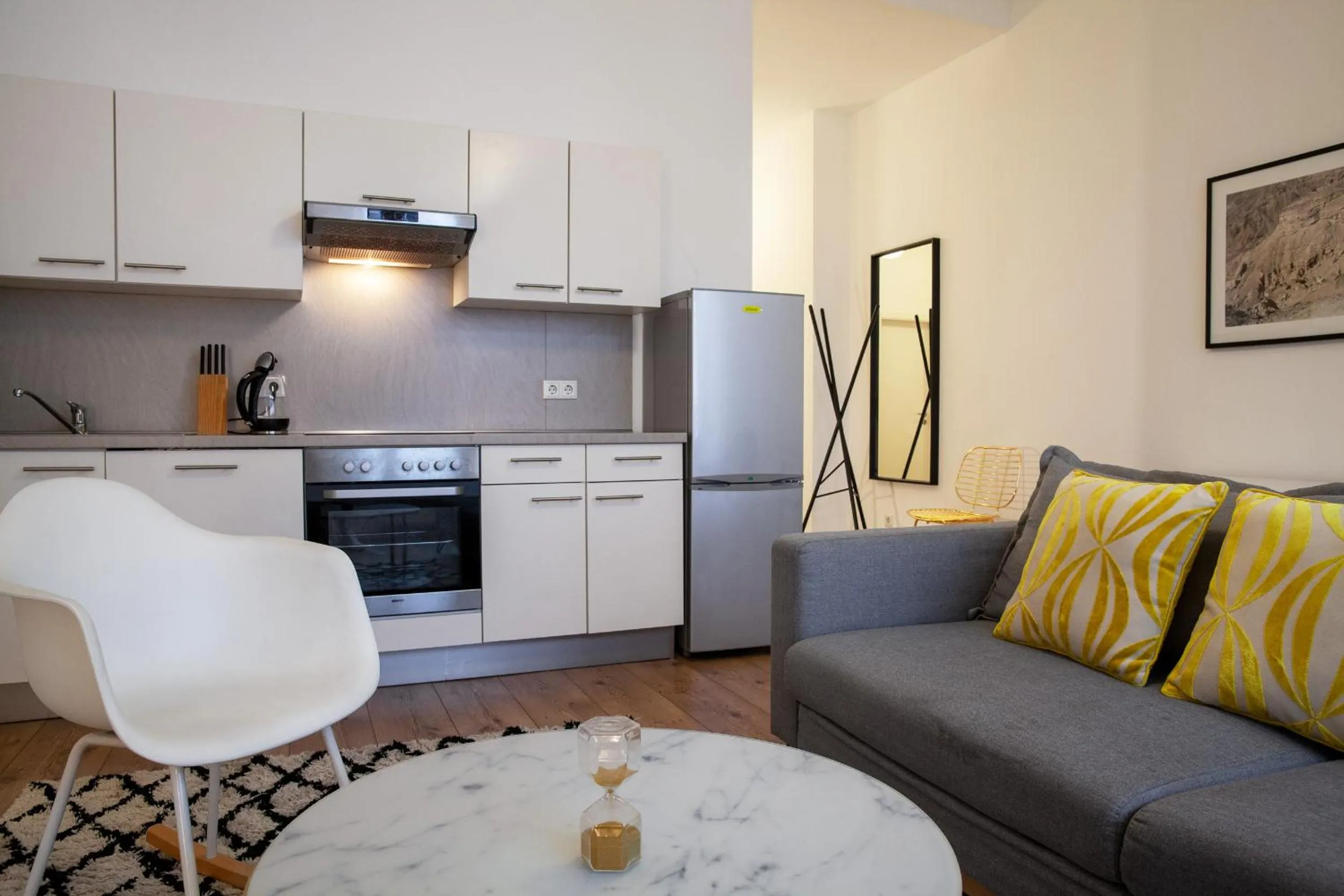 Kitchen or kitchenette in The Suite Hotel Fabric