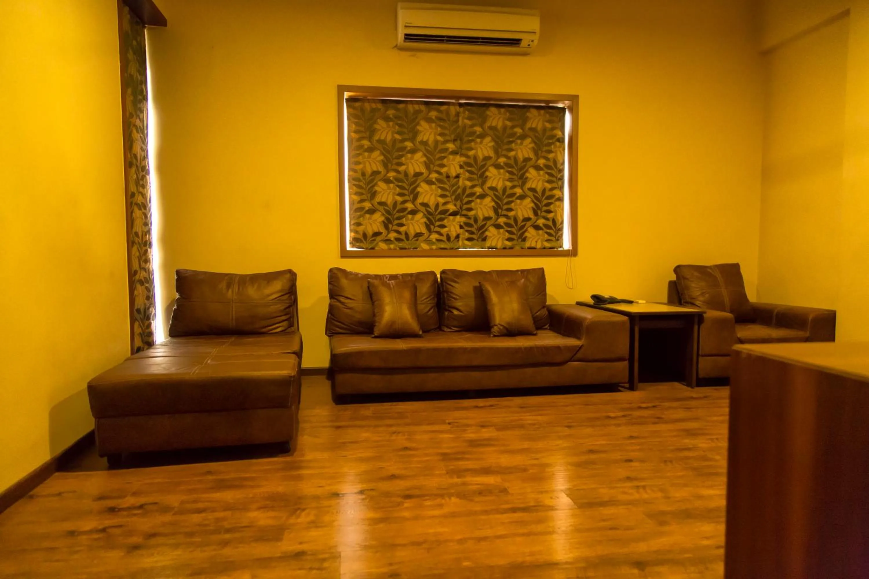 Living room in Hotel Sri Sakthi