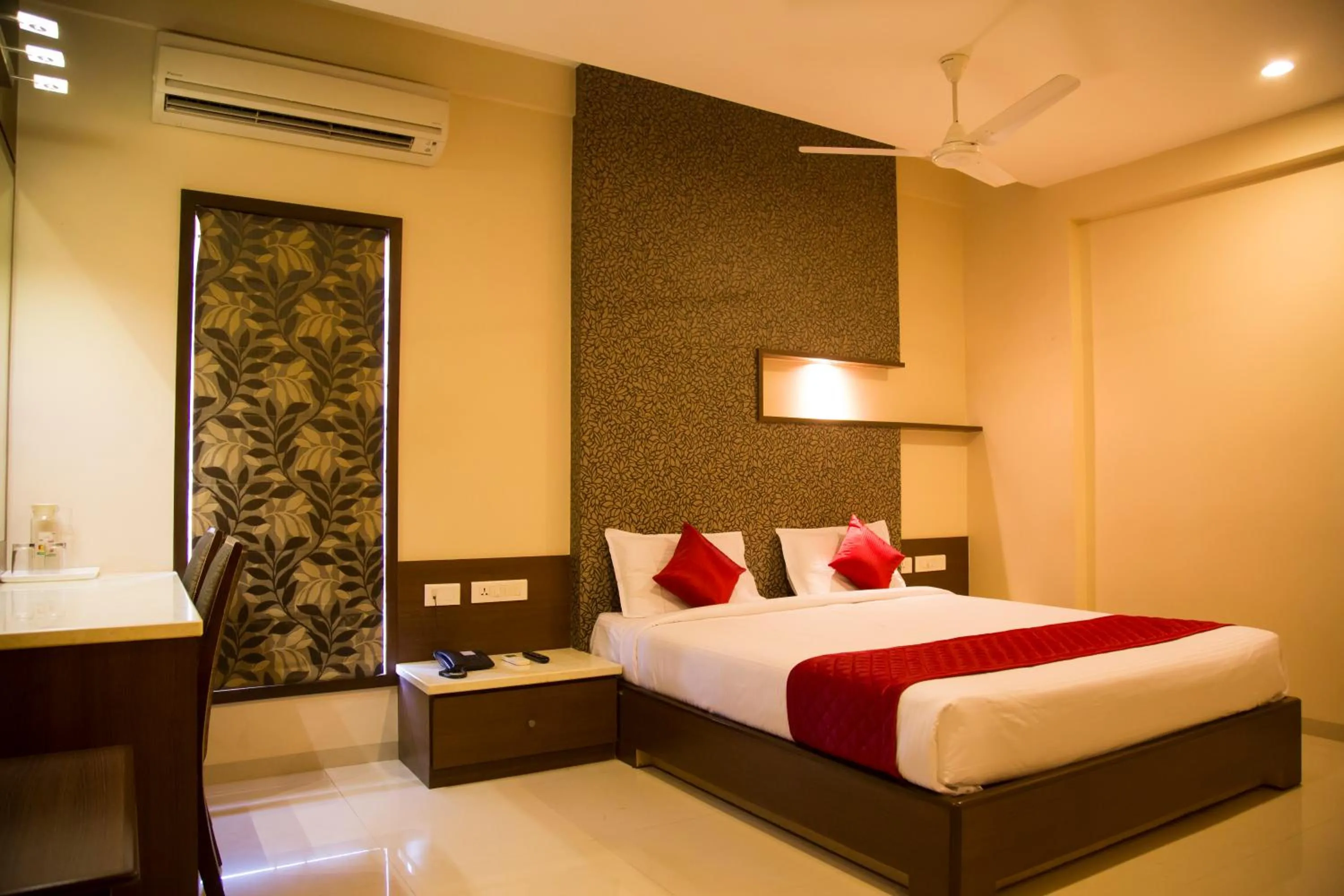 Bed in Hotel Sri Sakthi