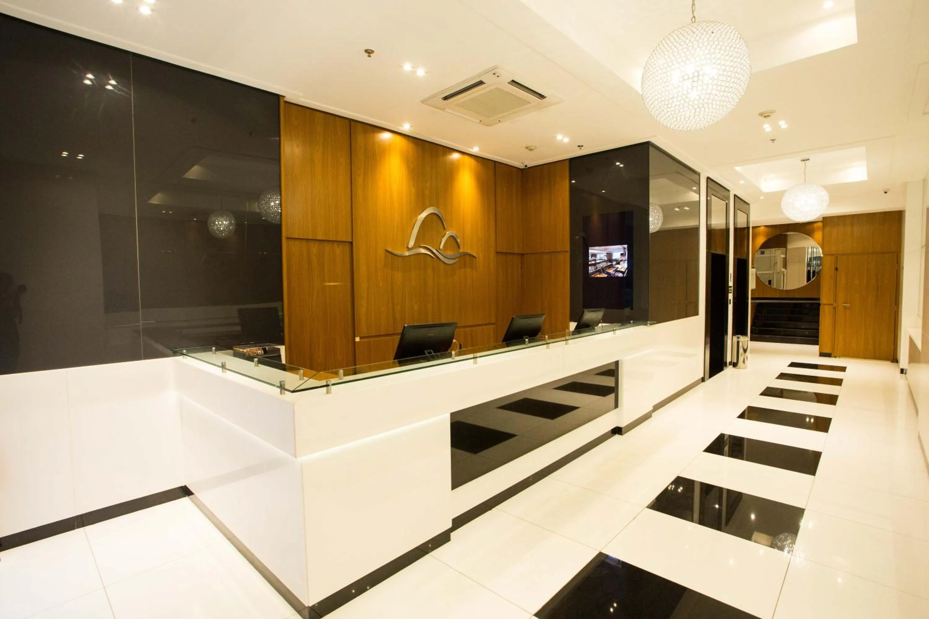 Facade/entrance in Petit Rio Hotel