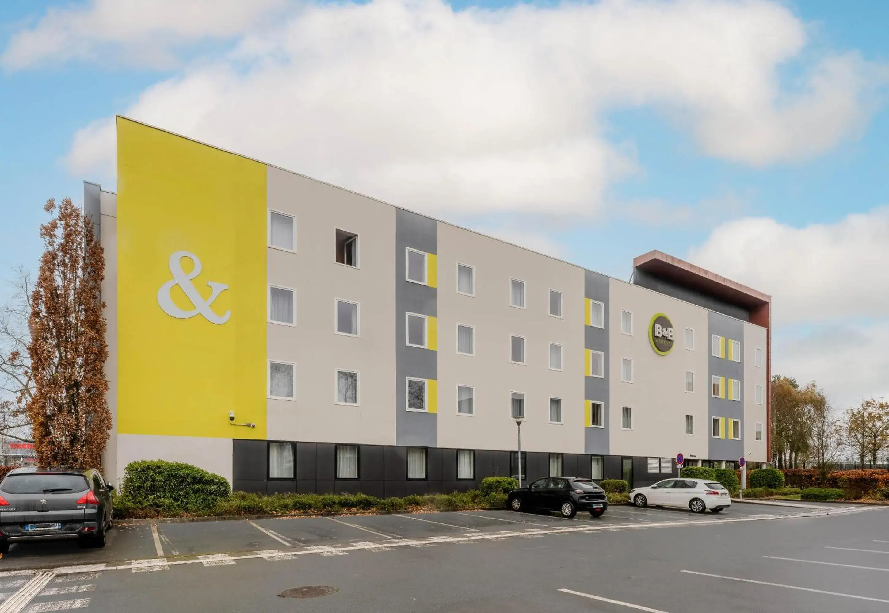 Property building in B&B HOTEL Arras Property building in B&B HOTEL Arras