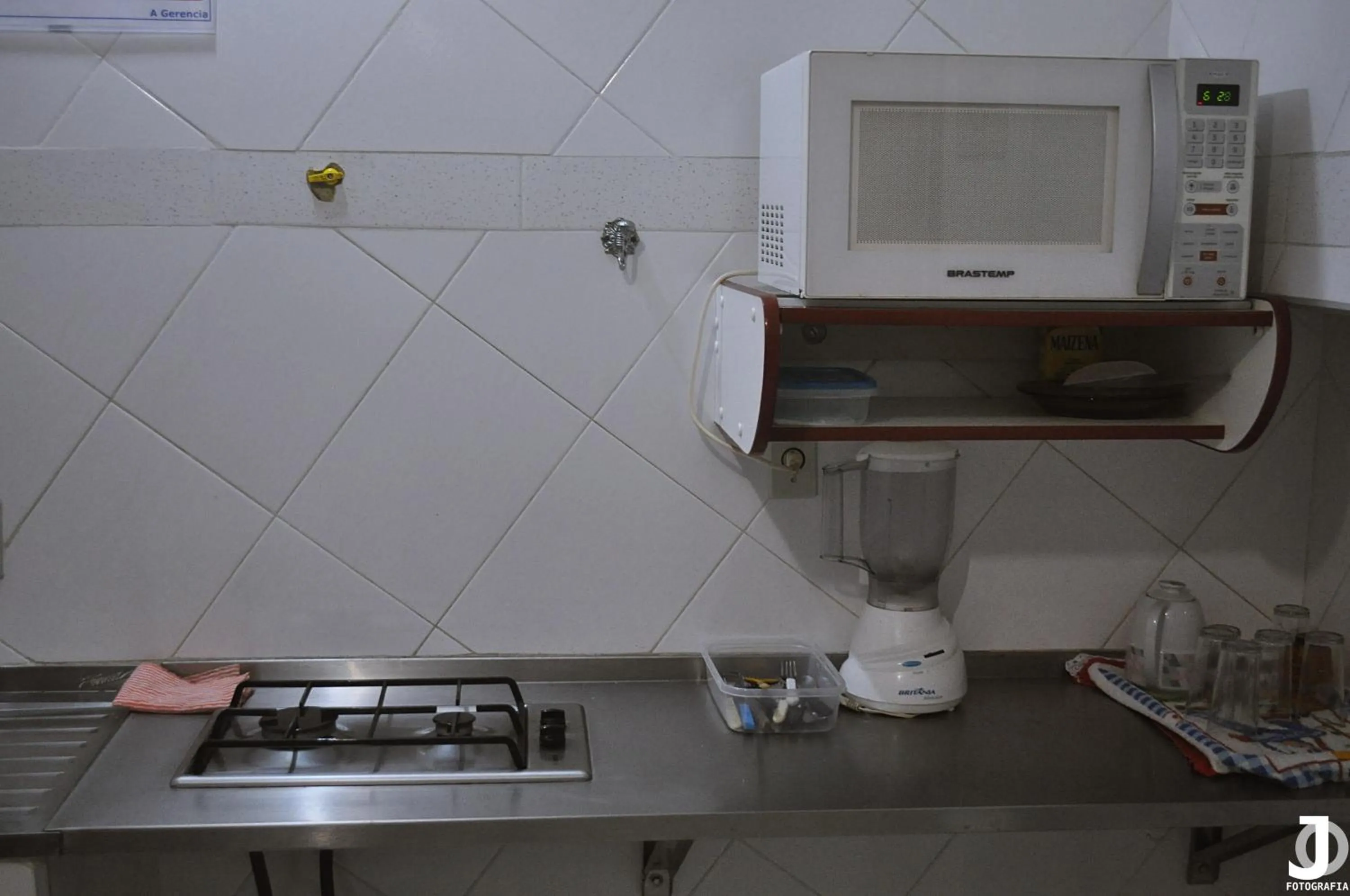 Kitchen or kitchenette in Missouri Hotel