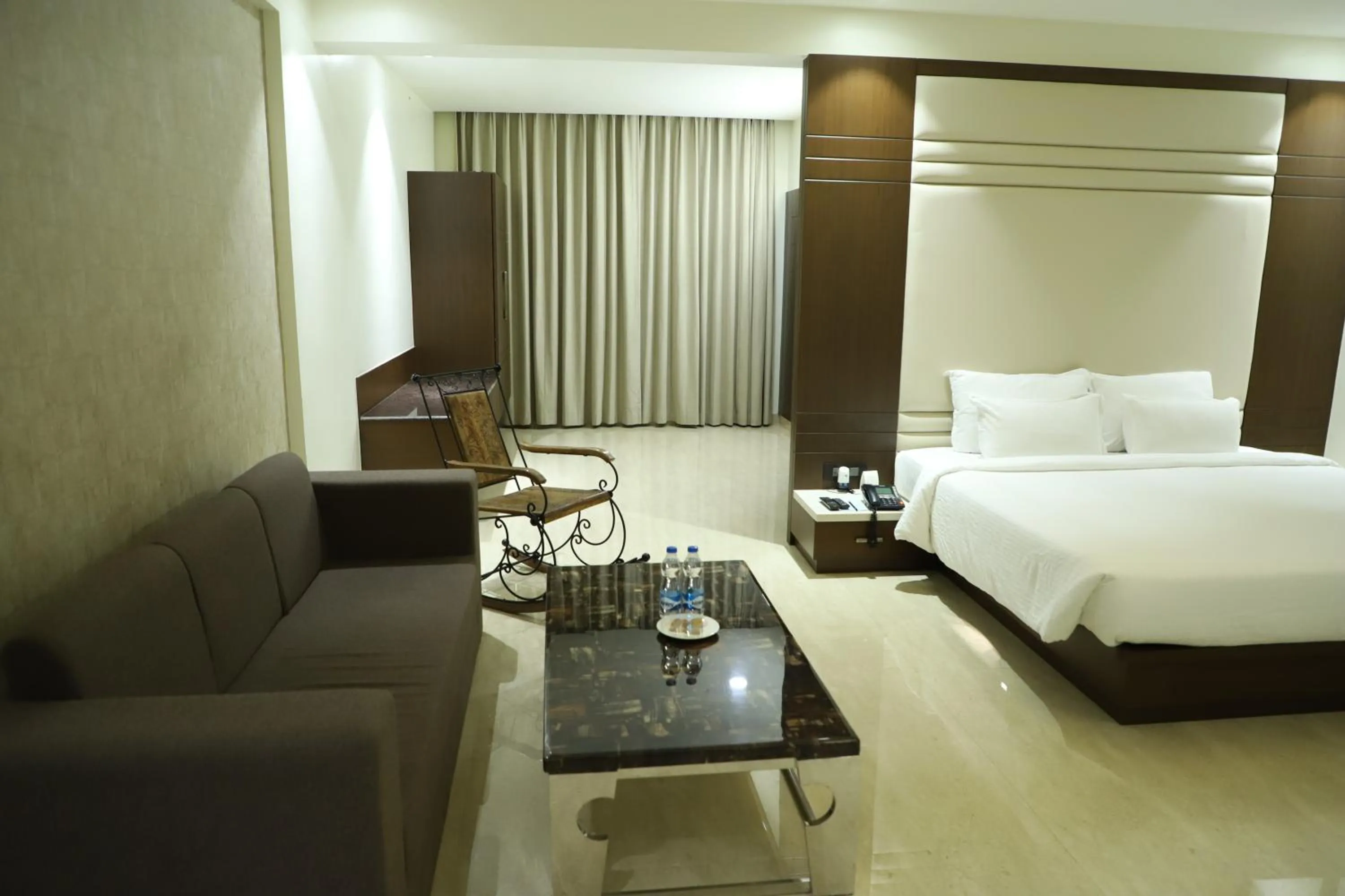 Seating area, Bed in Grand Heritage Narmada Jacksons