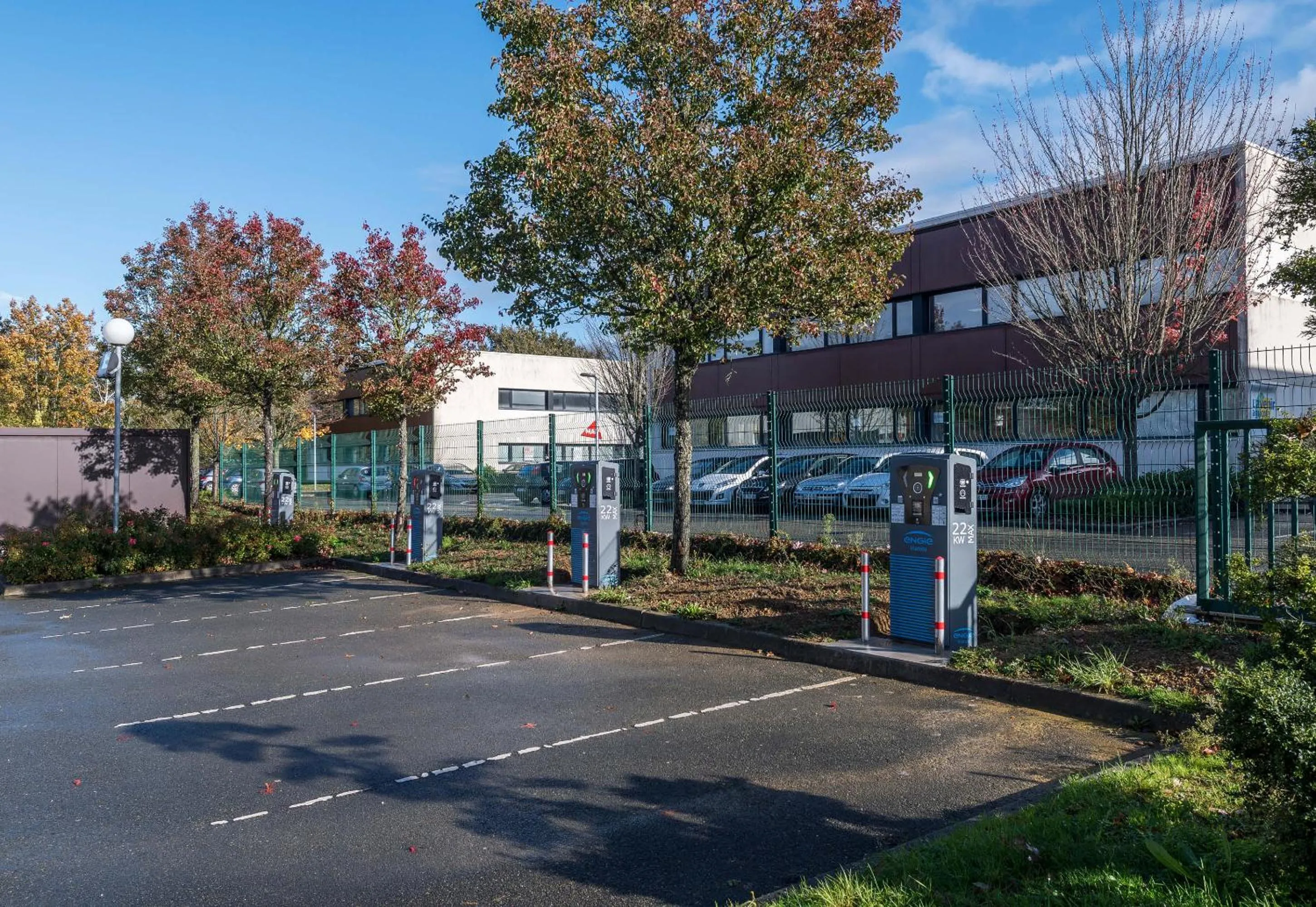 Parking in B&B HOTEL Laval Changé