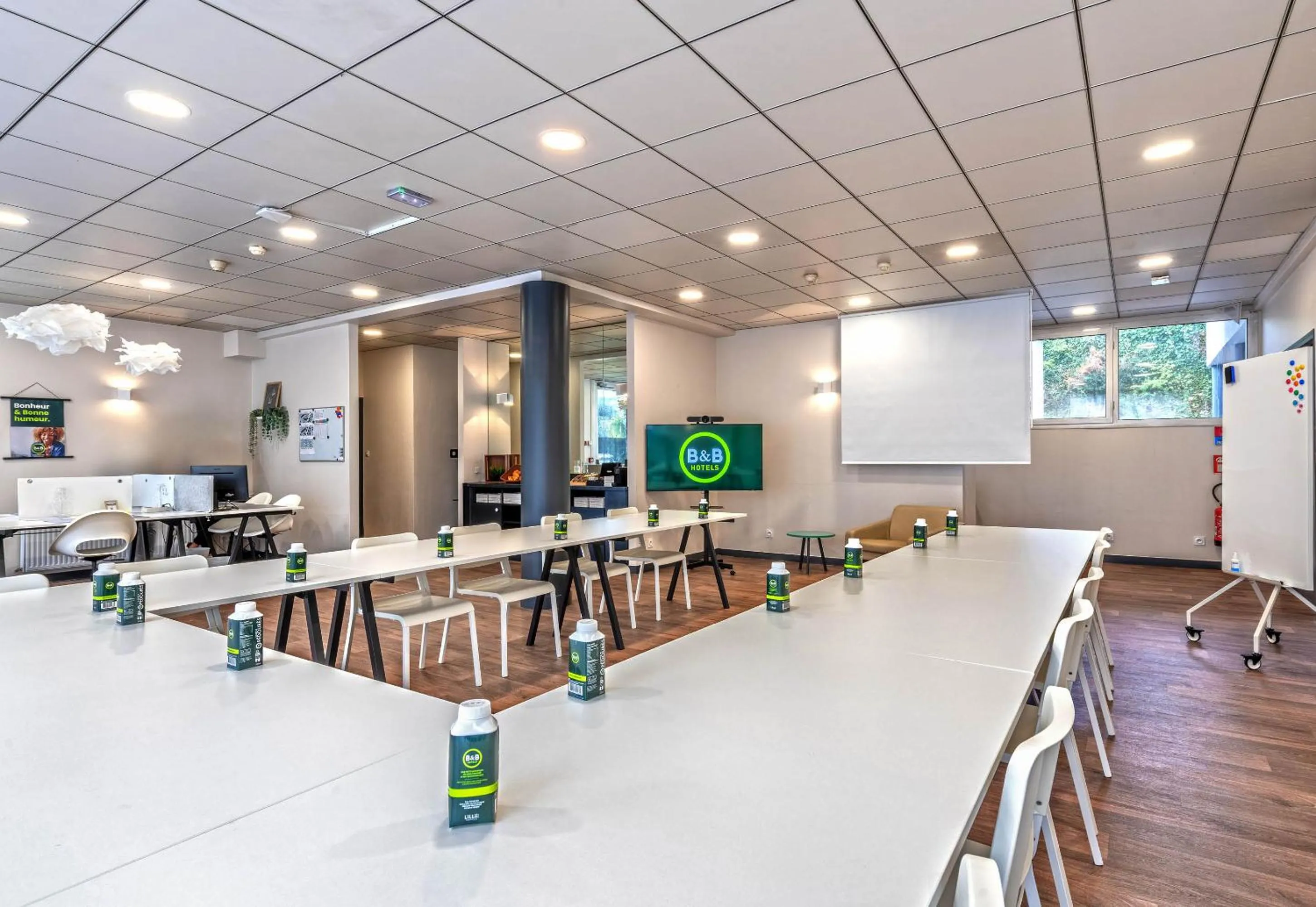 Meeting/conference room in B&B HOTEL Brest Port du Moulin Blanc