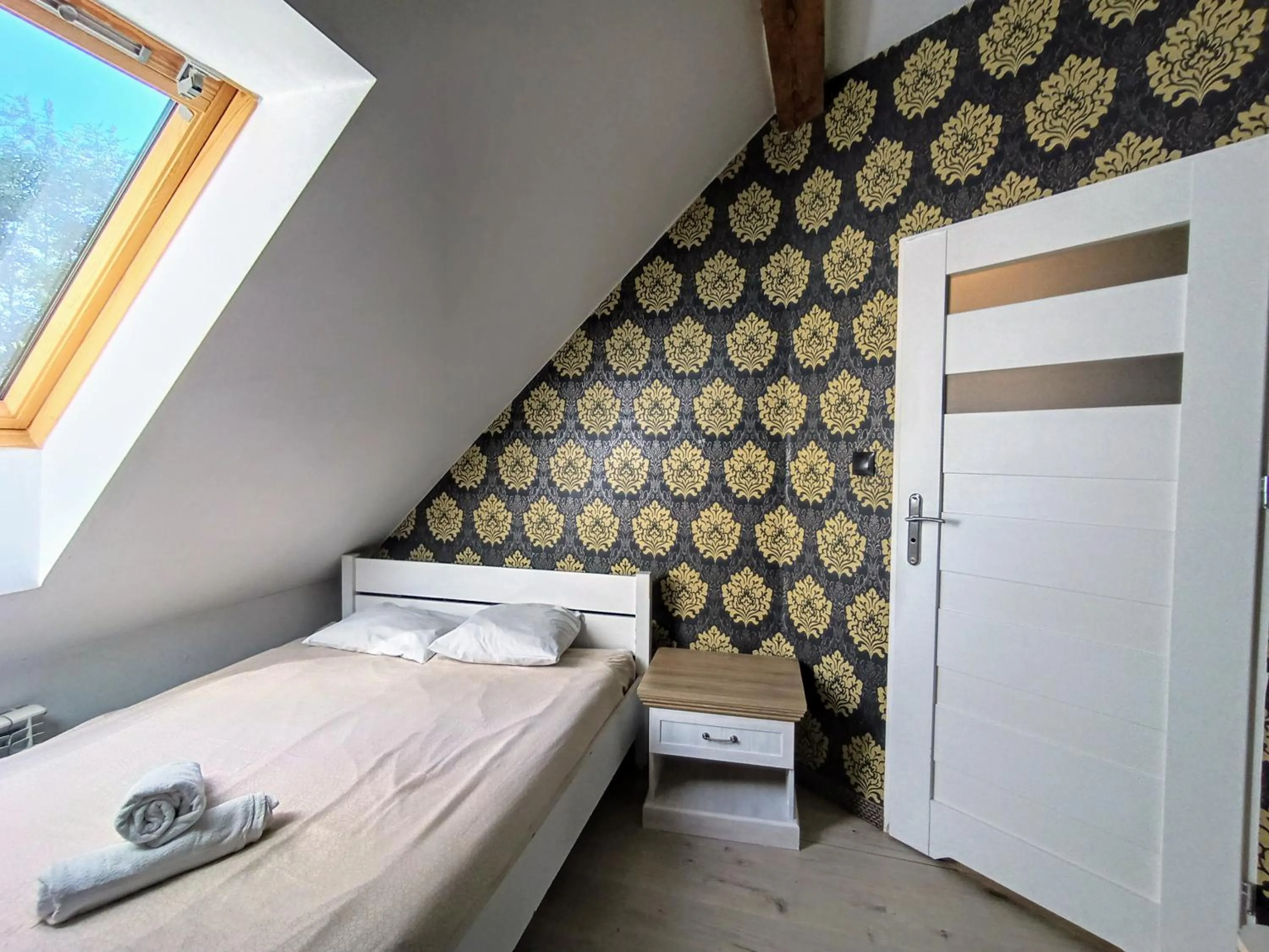 Bed in Fitness Hostel - darmowy parking