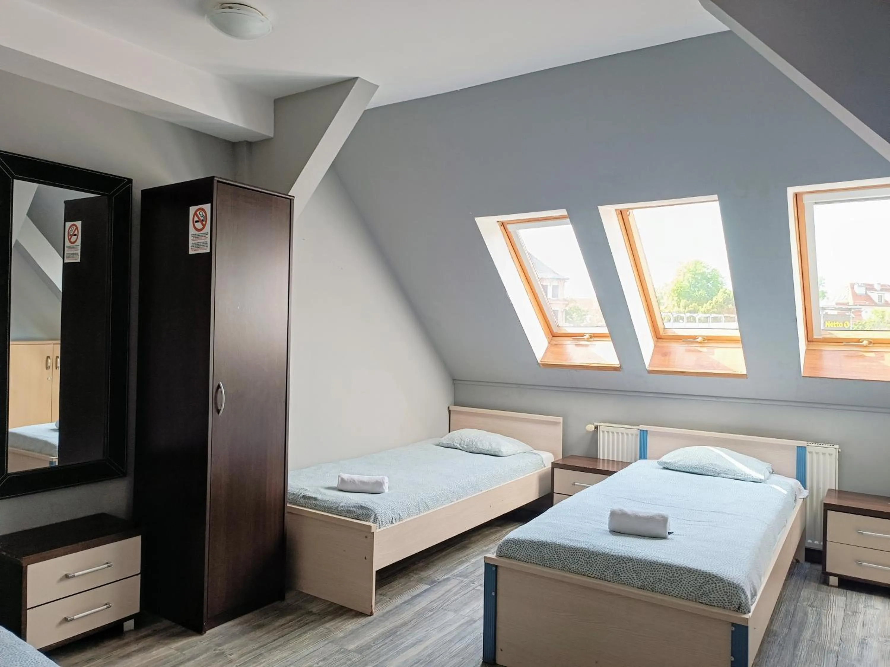 Bed in Fitness Hostel - darmowy parking