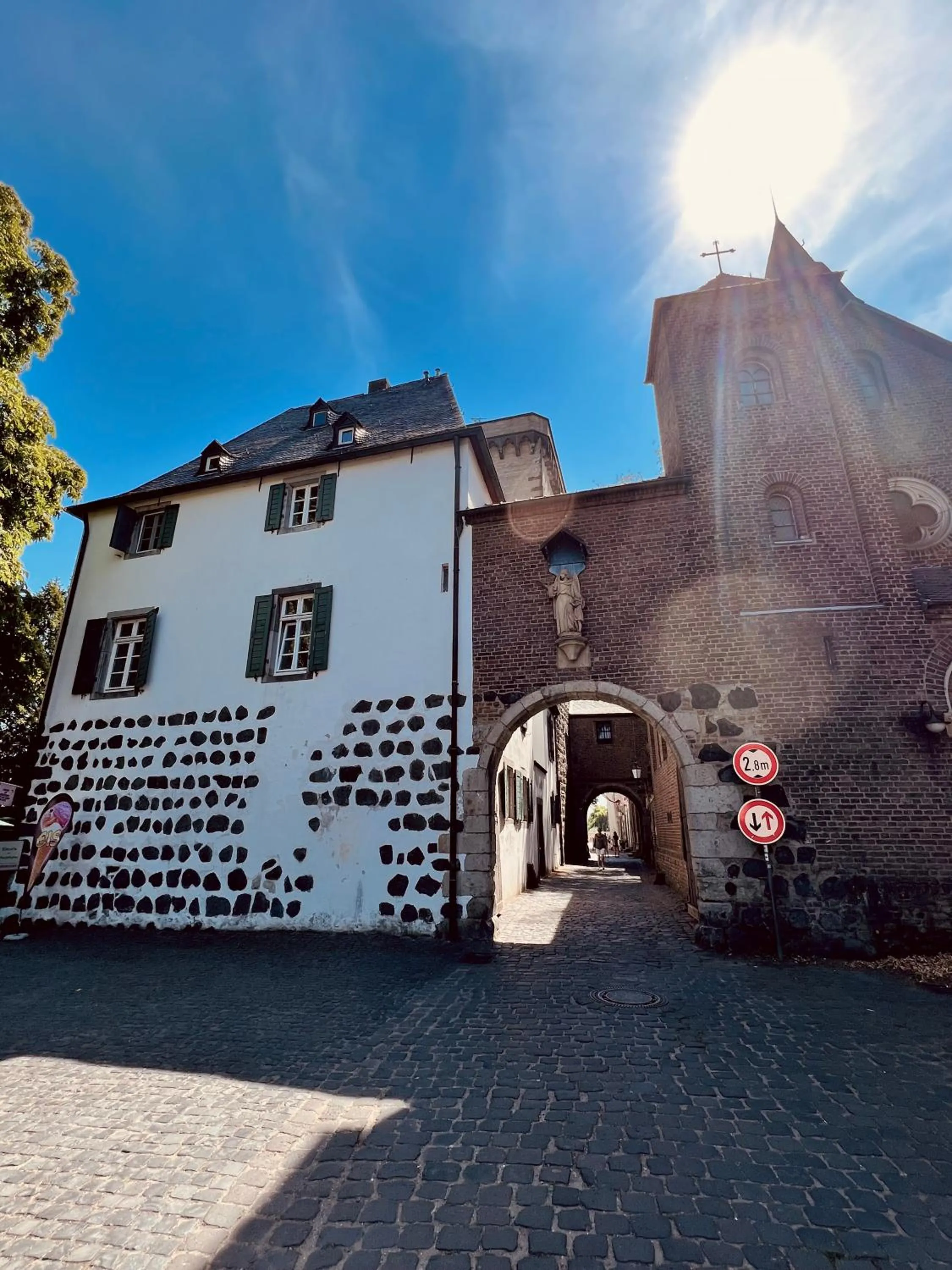 Property building in Hotel "Schloss Friedestrom"