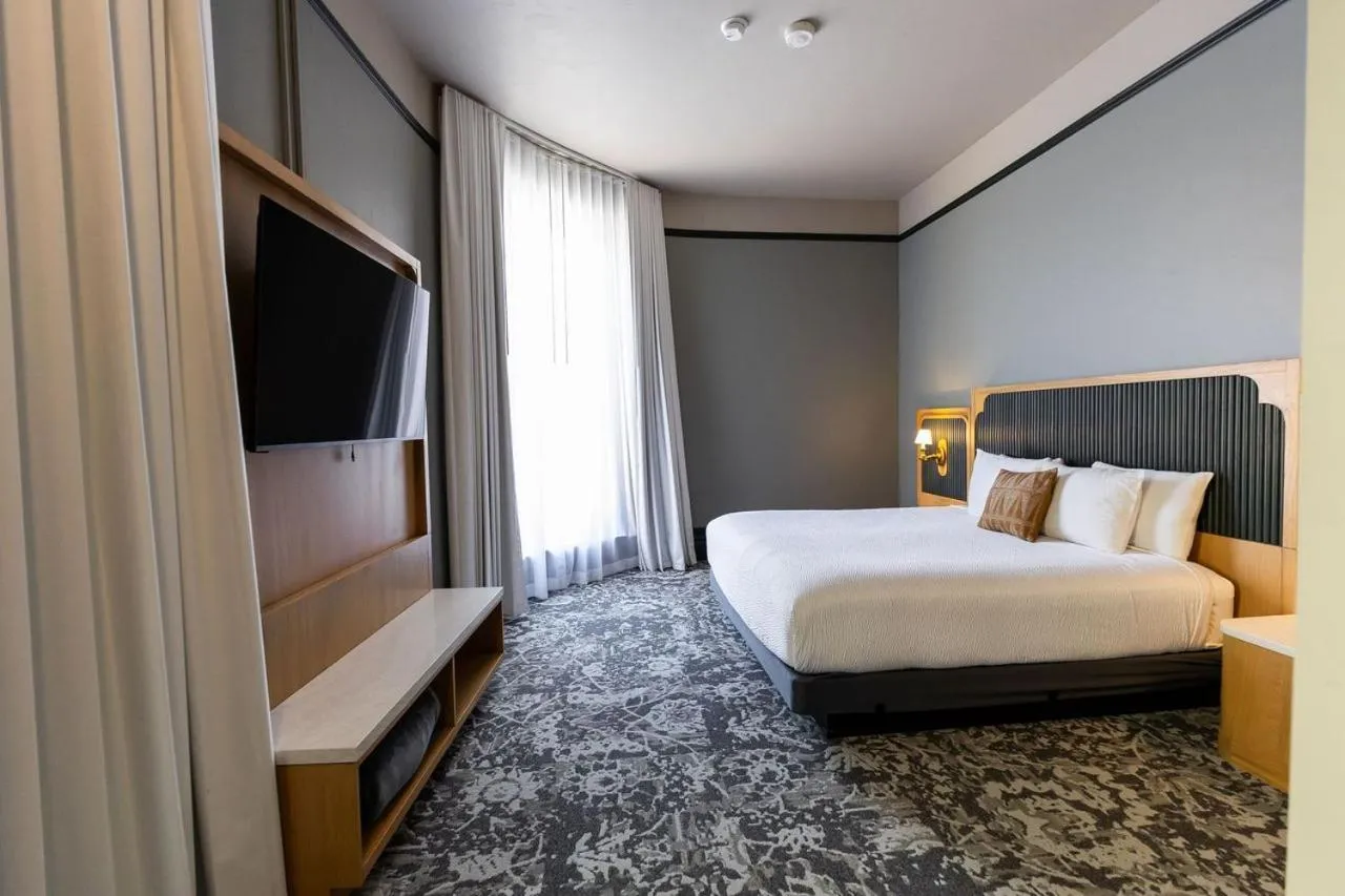 Bed in Historic Franklin Hotel