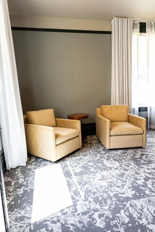 Historic Franklin Hotel