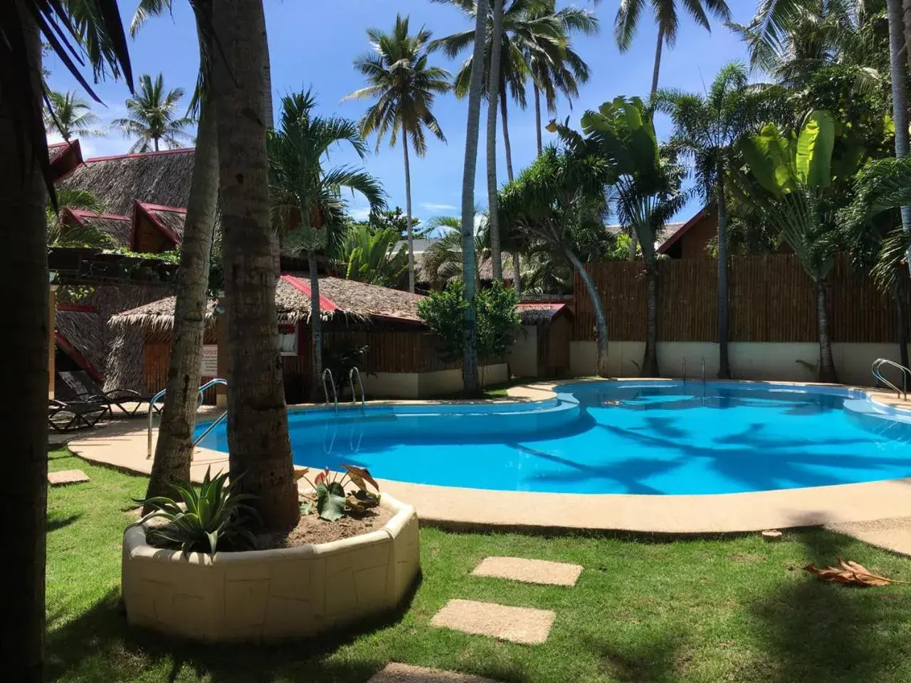 Swimming pool in Pyramid Resort Swimming pool in Pyramid Resort