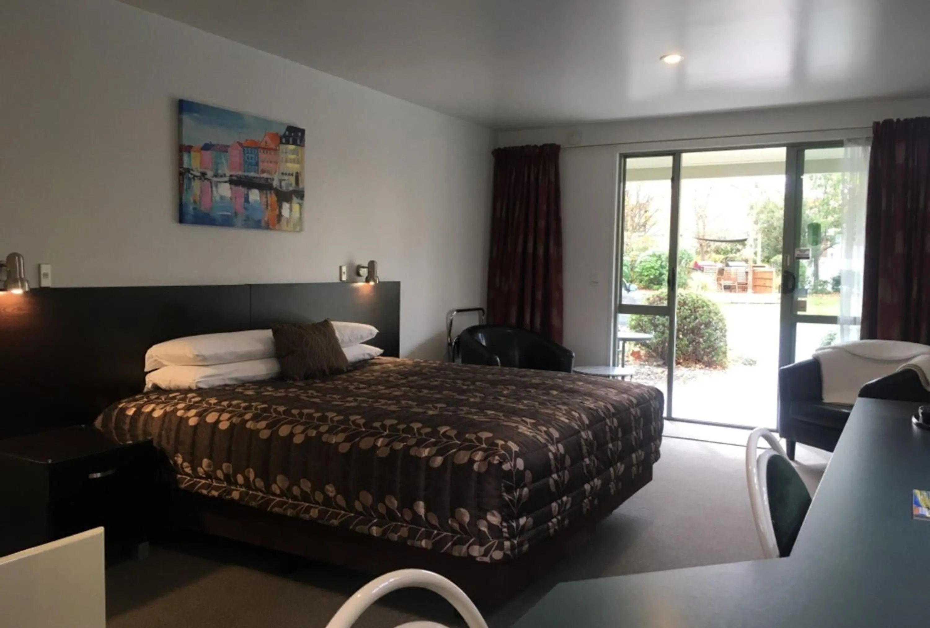 Studio in Colonial Manor Motel