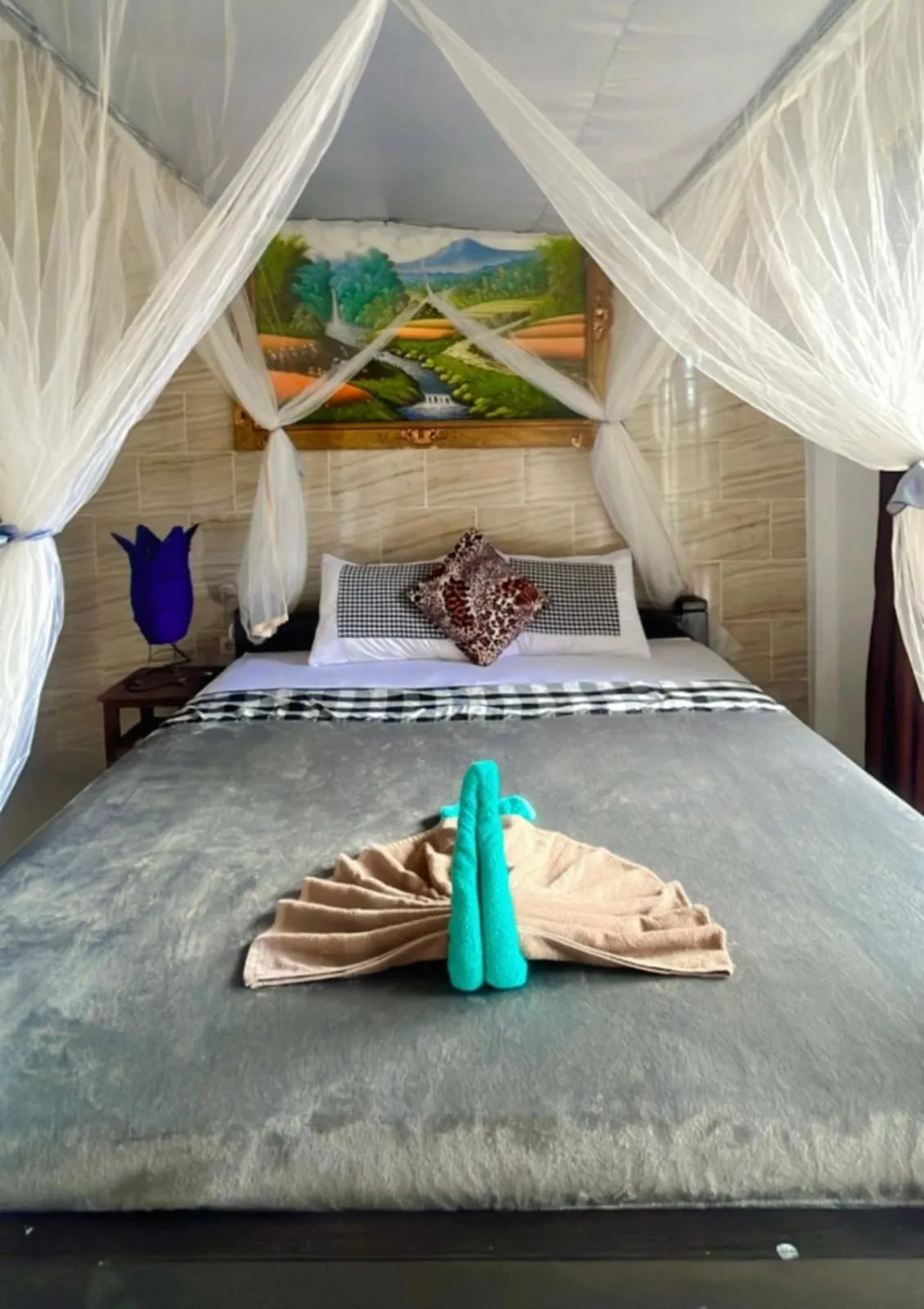 Bed in D Jana