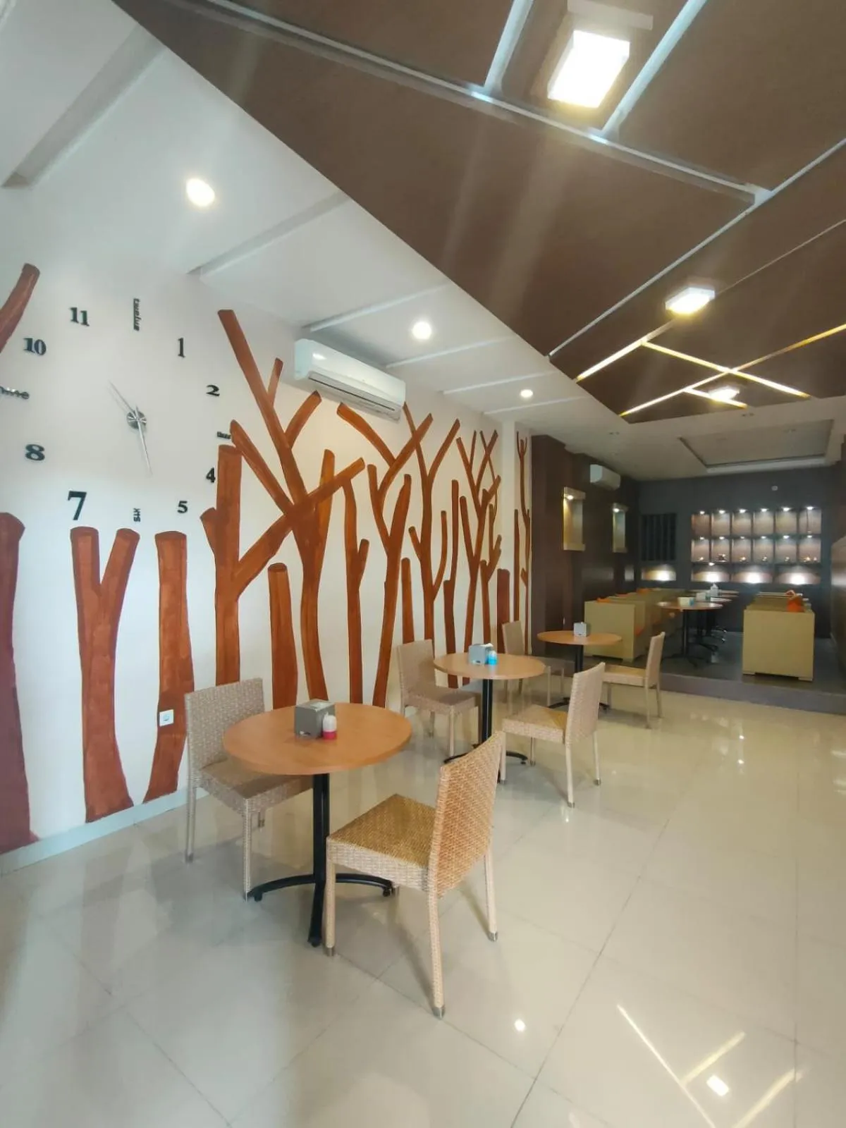 Restaurant/places to eat in Naka Hotel Kupang