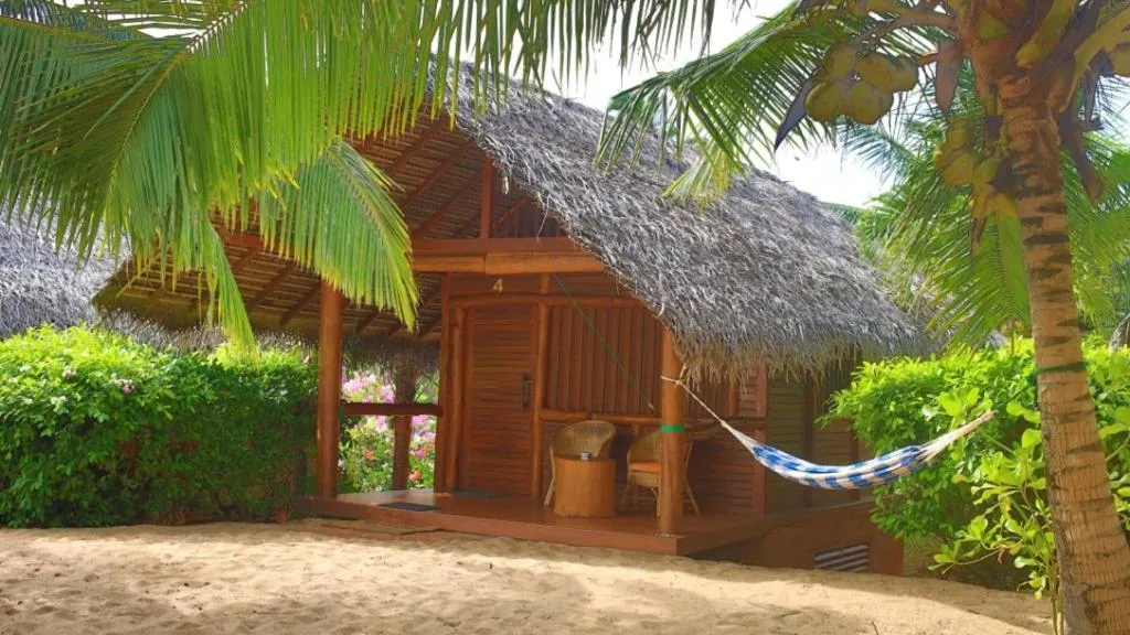 Property building in Mangrove Beach Cabana