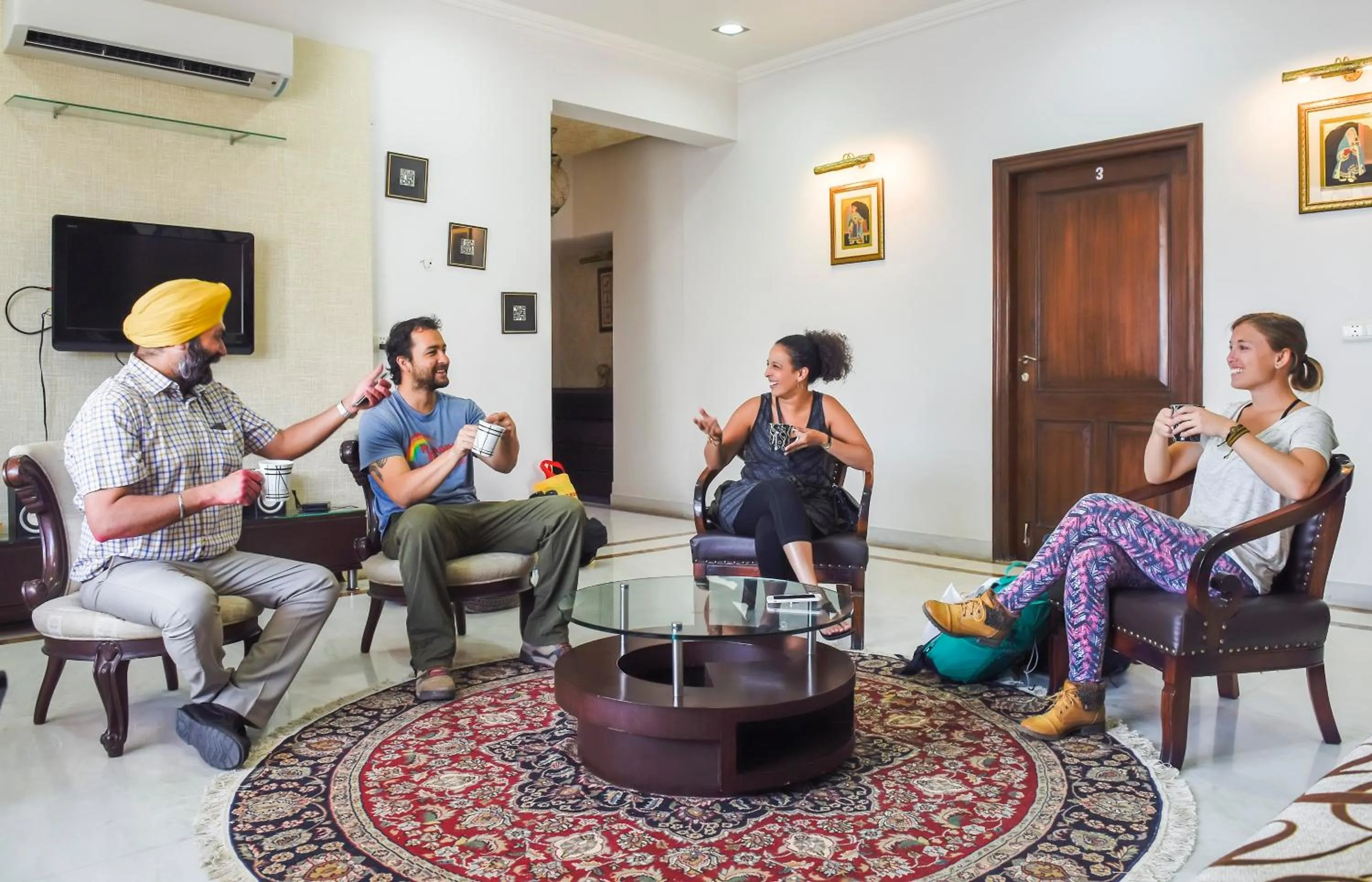 Communal lounge/ TV room in Palm 34