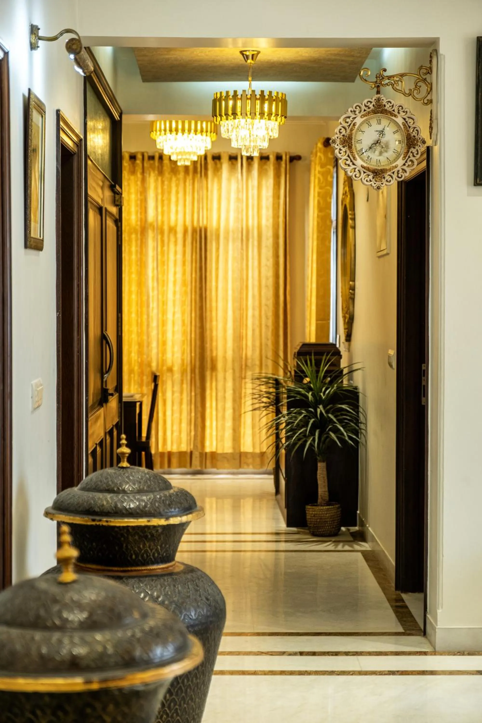 Lobby or reception in Palm 34