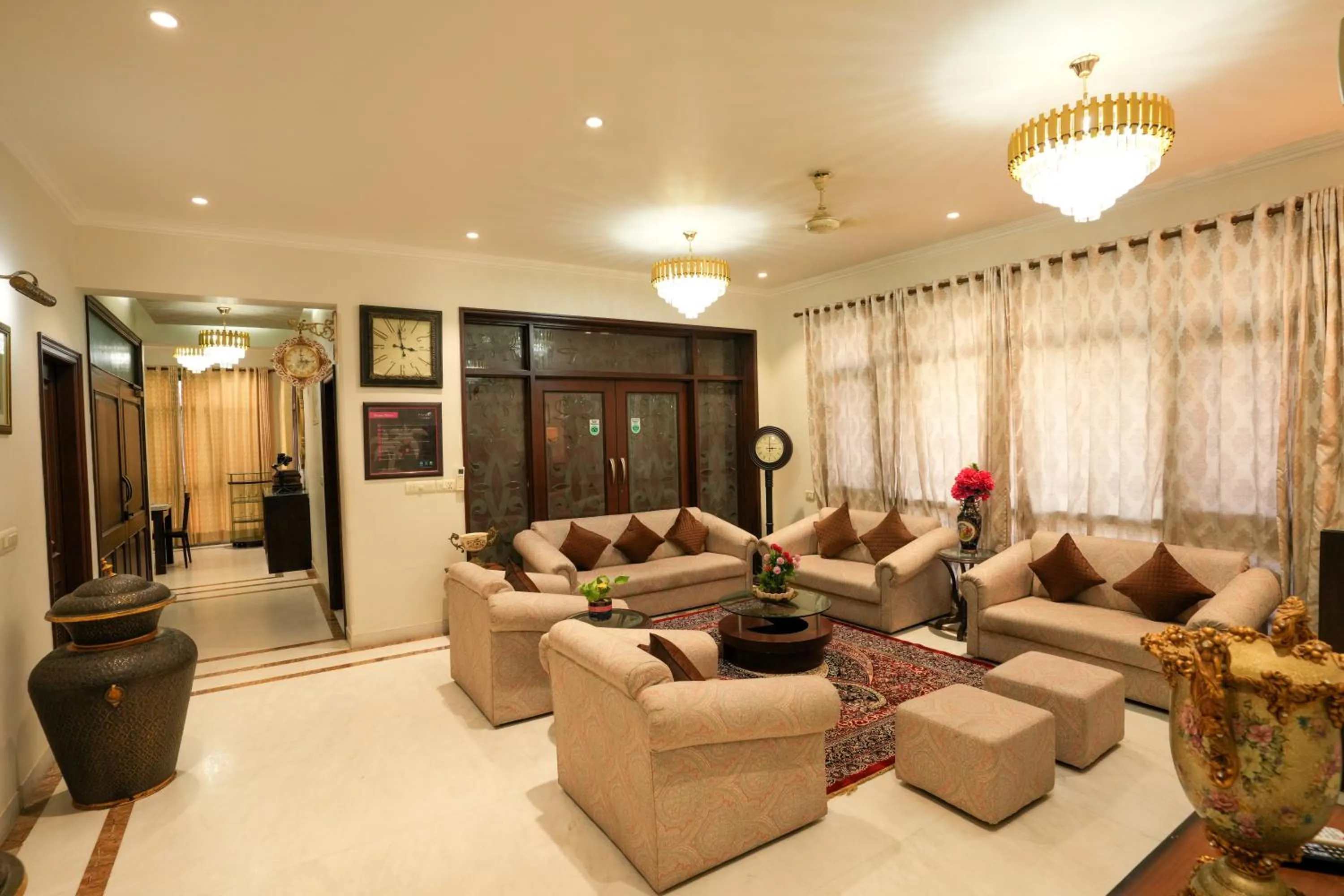 Living room in Palm 34