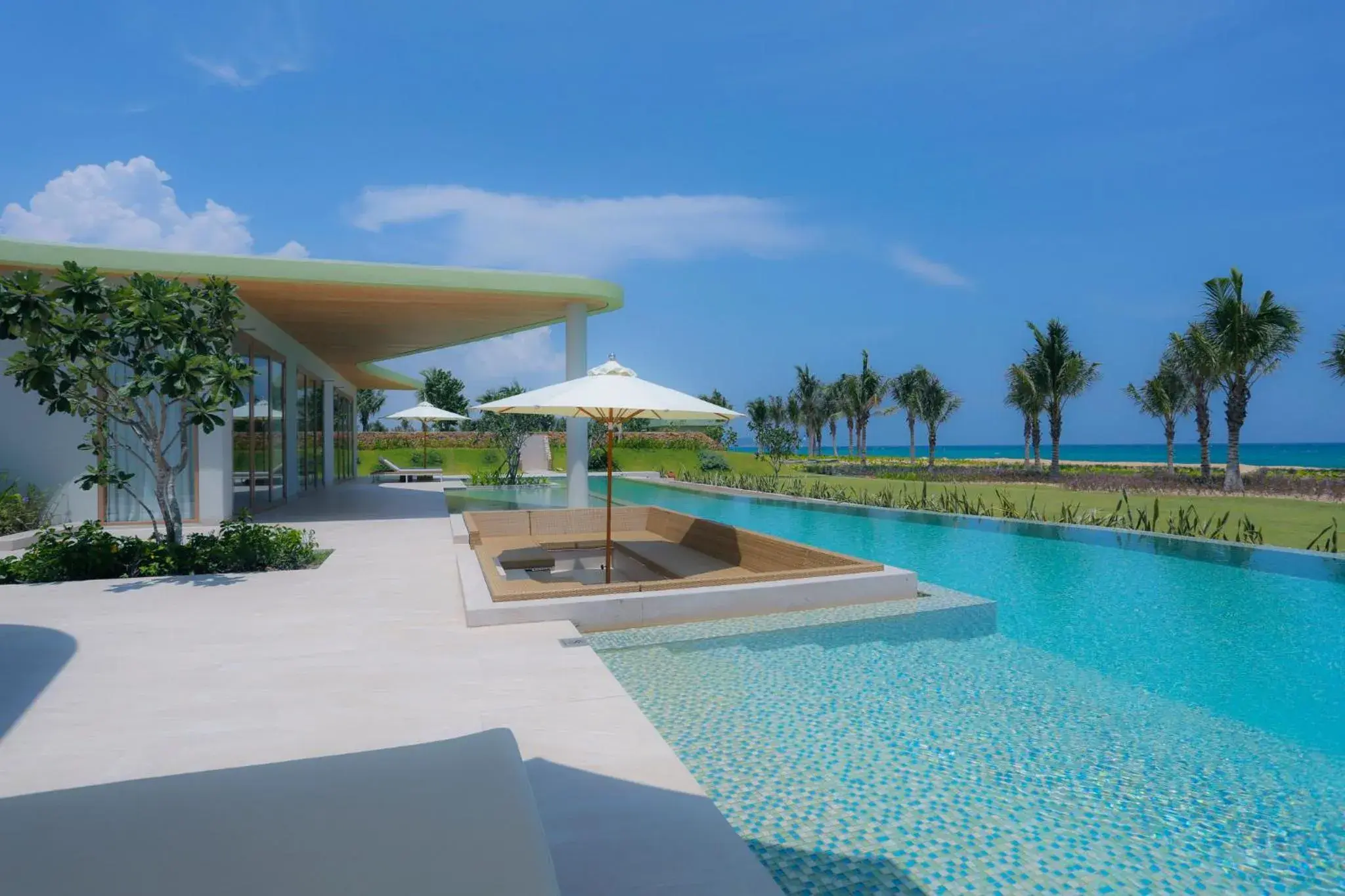 Swimming pool in FLC Luxury Resort Quy Nhon Swimming pool in FLC Luxury Resort Quy Nhon
