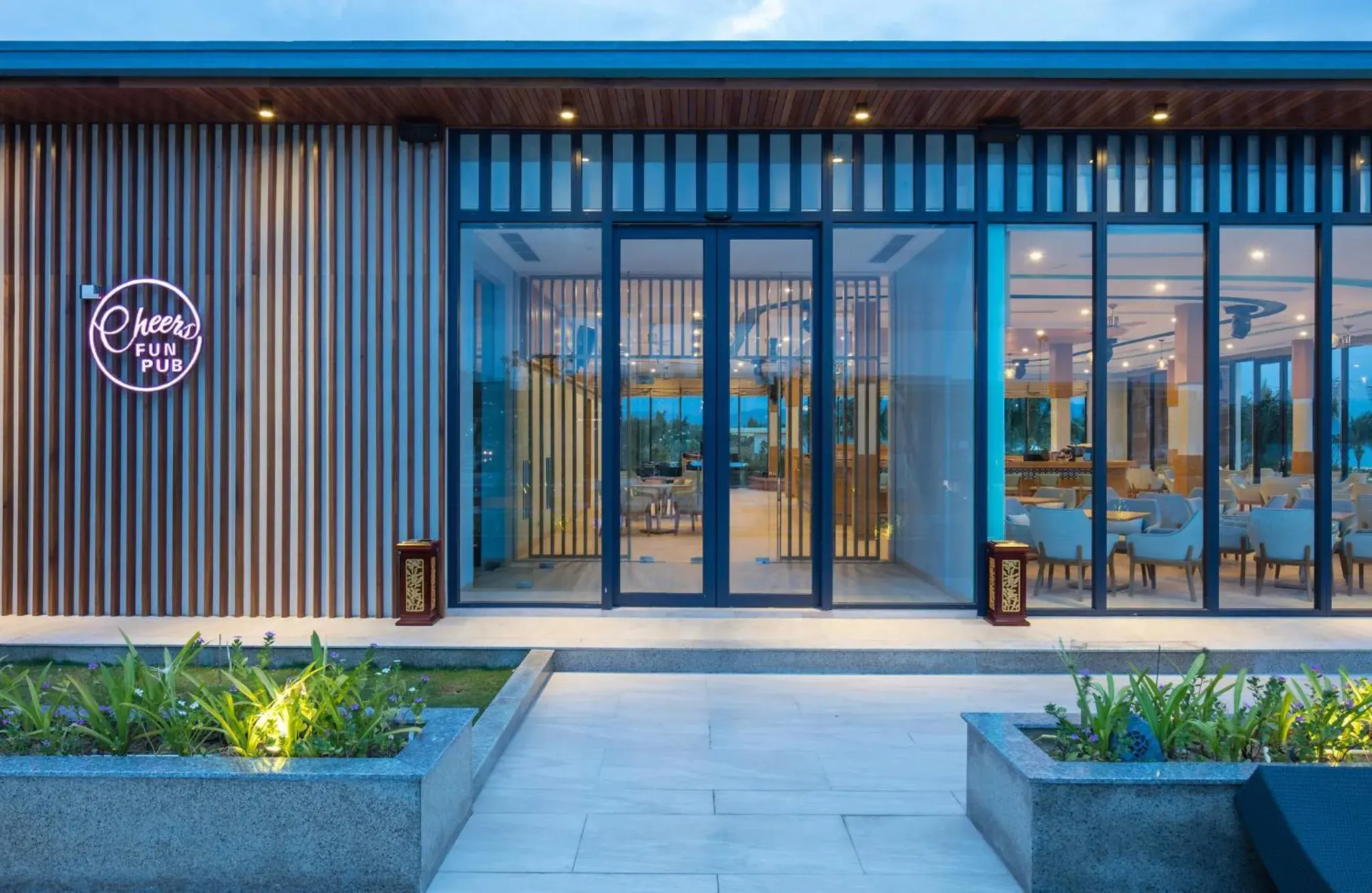 Restaurant/places to eat in FLC Luxury Resort Quy Nhon Restaurant/places to eat in FLC Luxury Resort Quy Nhon