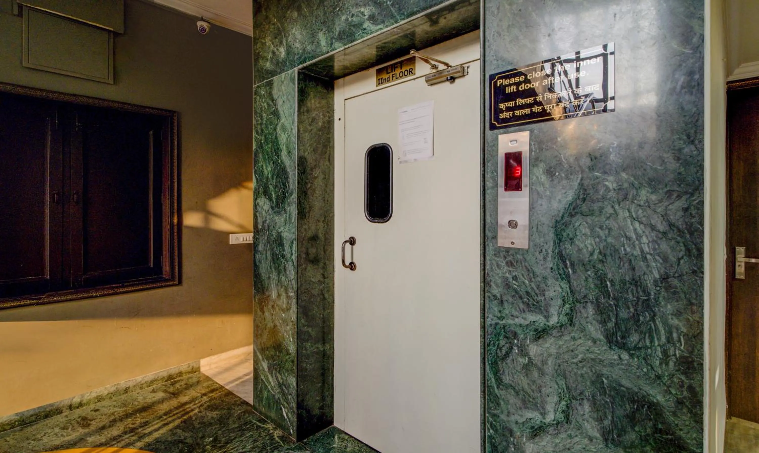 elevator in Treebo Bliss