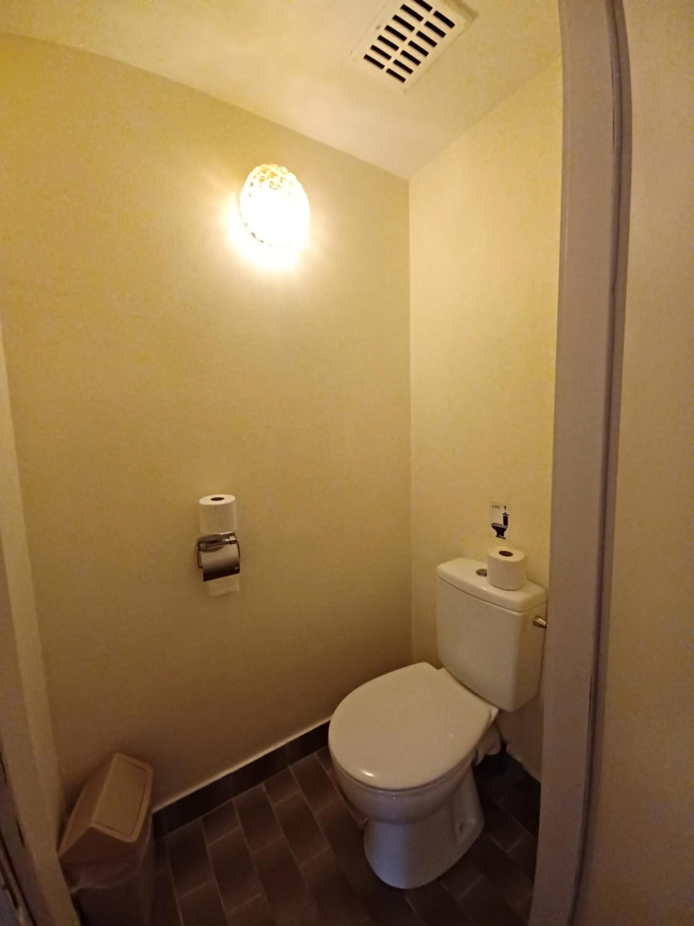 Toilet in Hotel Koffieboontje