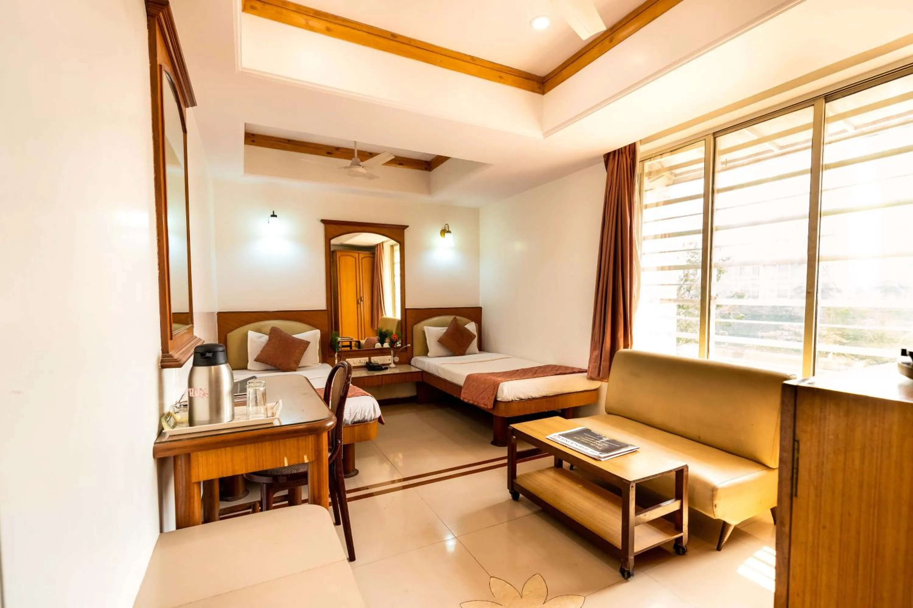 Bedroom in Hotel Parklane